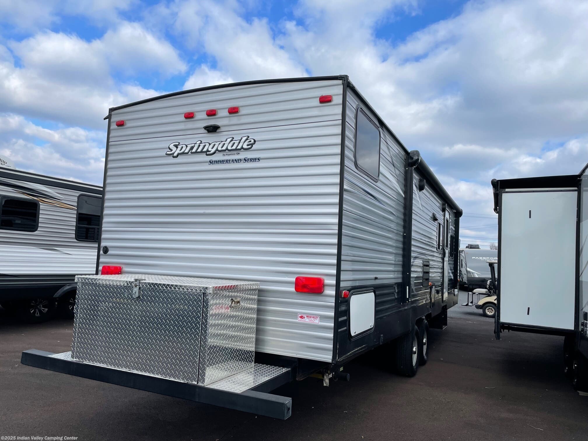 2018 Keystone Springdale Summerland 2980BH RV for Sale in Souderton, PA