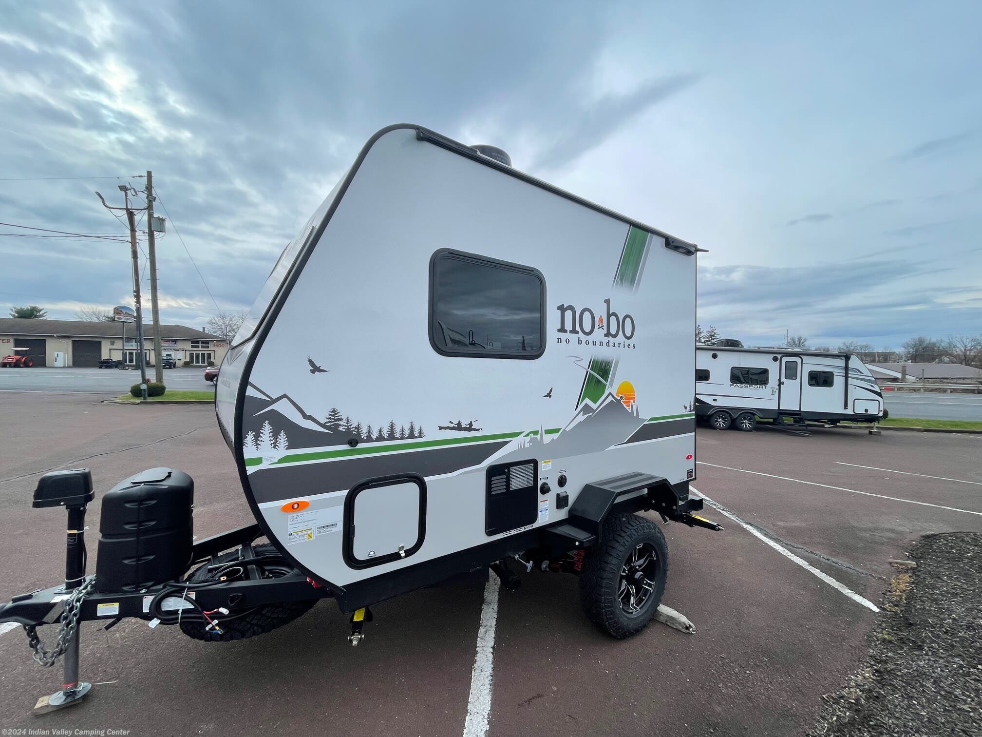 used no boundaries travel trailer for sale