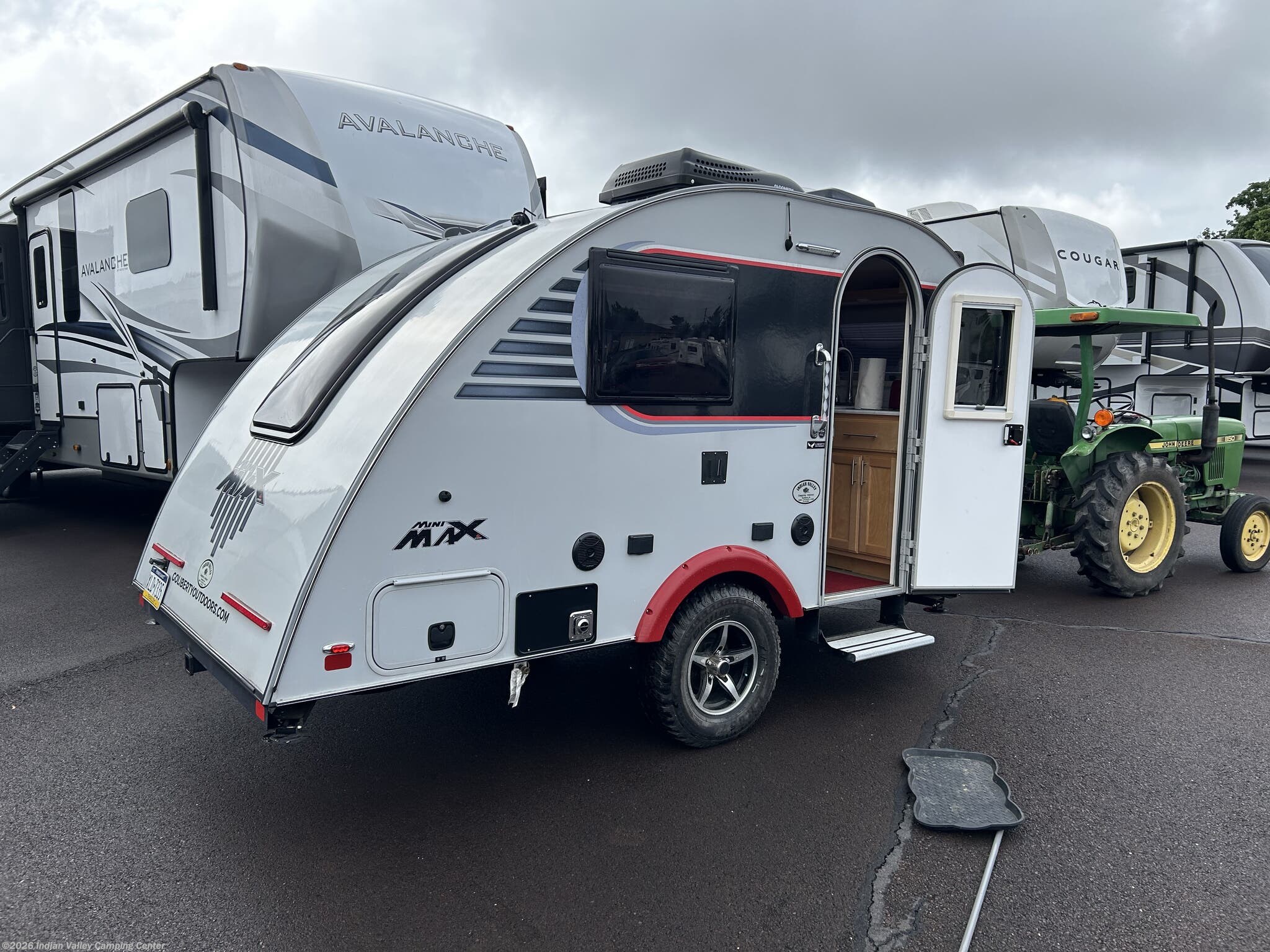 2019 Liberty Outdoors Little Guy Mini Max Base