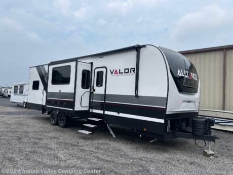 &lt;p&gt;Check out this new travel trailer toy hauler!&amp;nbsp;&lt;/p&gt;