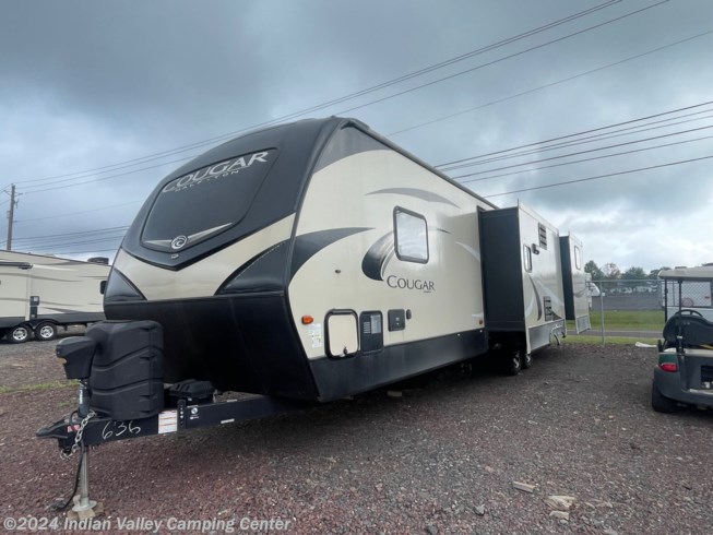 2019 Keystone Cougar Half-Ton East 34TSB - Used Travel Trailer For Sale by Indian Valley Camping Center in Souderton, Pennsylvania