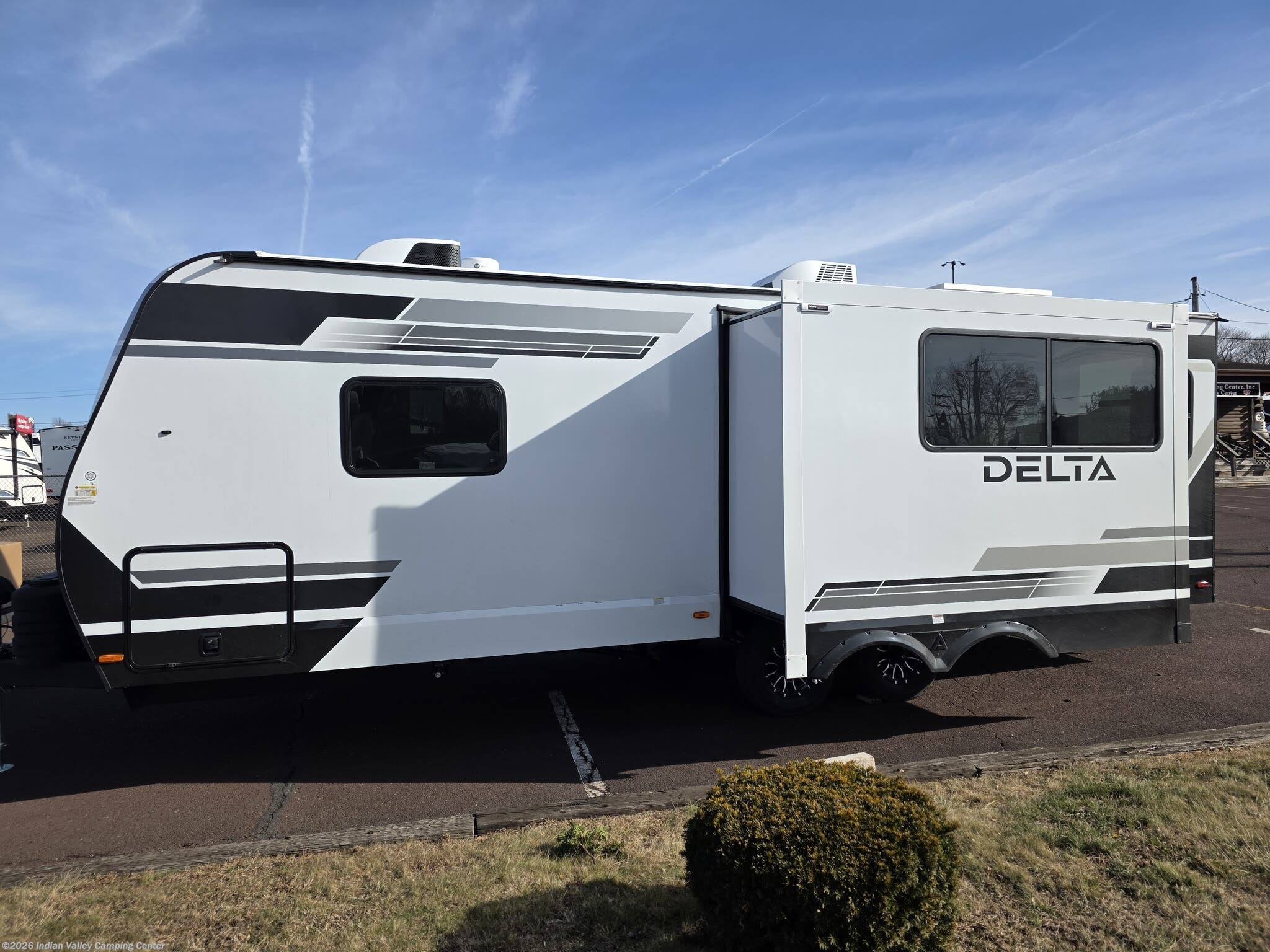 2026 Alliance RV Delta 252RL - New Travel Trailer For Sale by Indian Valley Camping Center in Souderton, Pennsylvania features Toilet, Spare Tire Kit, Queen Bed, Exterior Speakers, LP Detector