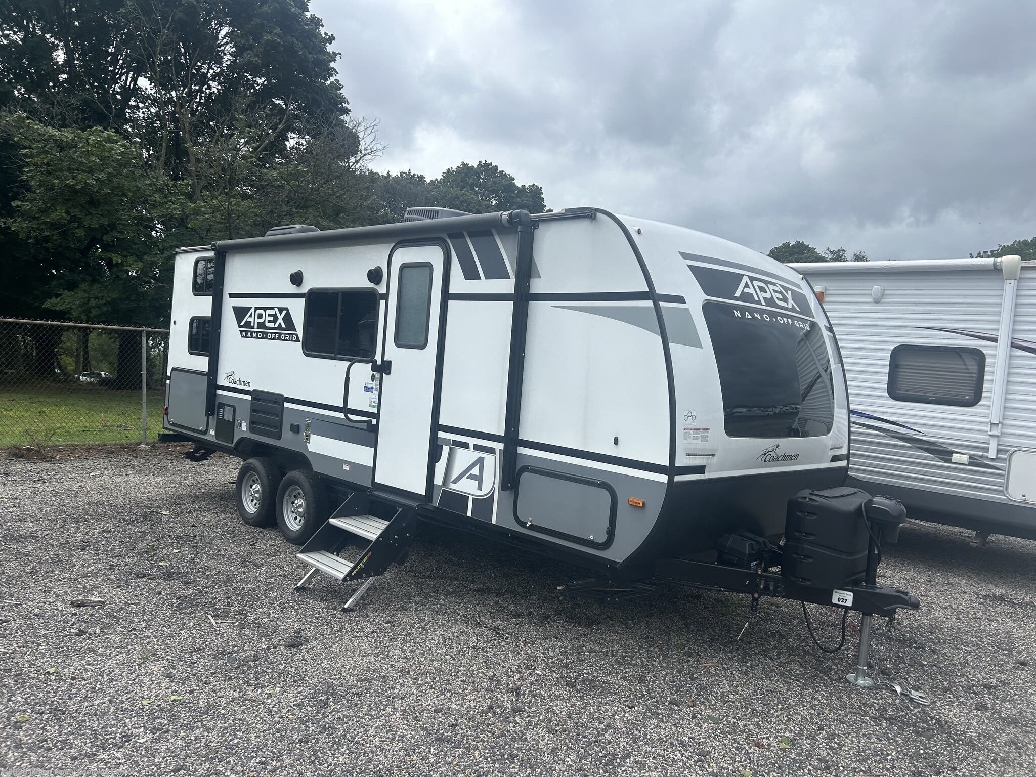 Used 2022 Coachmen Apex Nano 208BHS available in Souderton, Pennsylvania