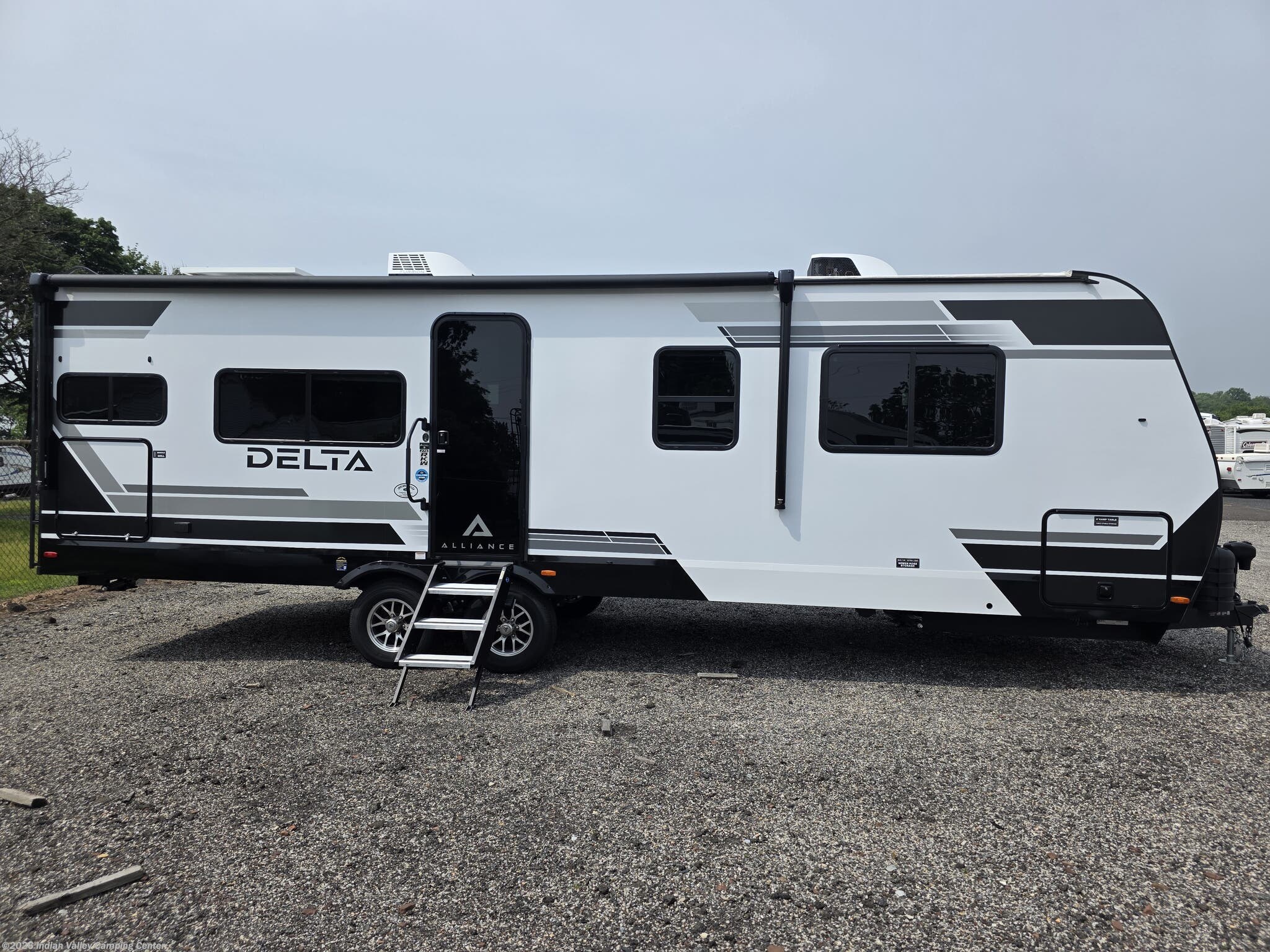 2026 Alliance RV Delta 274RKW - New Travel Trailer For Sale by Indian Valley Camping Center in Souderton, Pennsylvania features Microwave, Slideout, Oven, Water Heater, TV Antenna