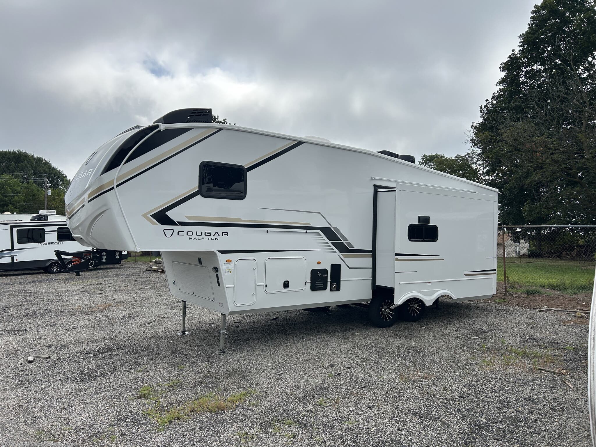 2026 Cougar Half-Ton 26RES by Keystone from Indian Valley Camping Center in Souderton, Pennsylvania