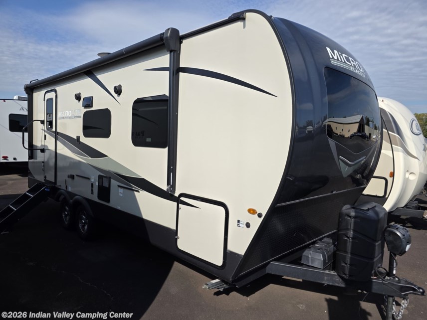 Used 2023 Forest River Flagstaff Micro Lite 25FBLS available in Souderton, Pennsylvania