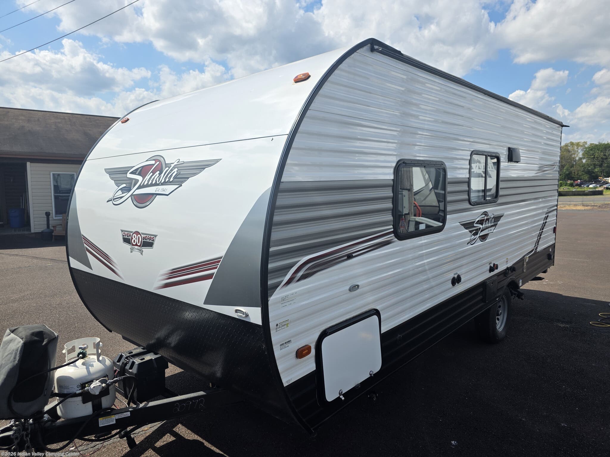 2023 Shasta 18FQ by Shasta from Indian Valley Camping Center in Souderton, Pennsylvania