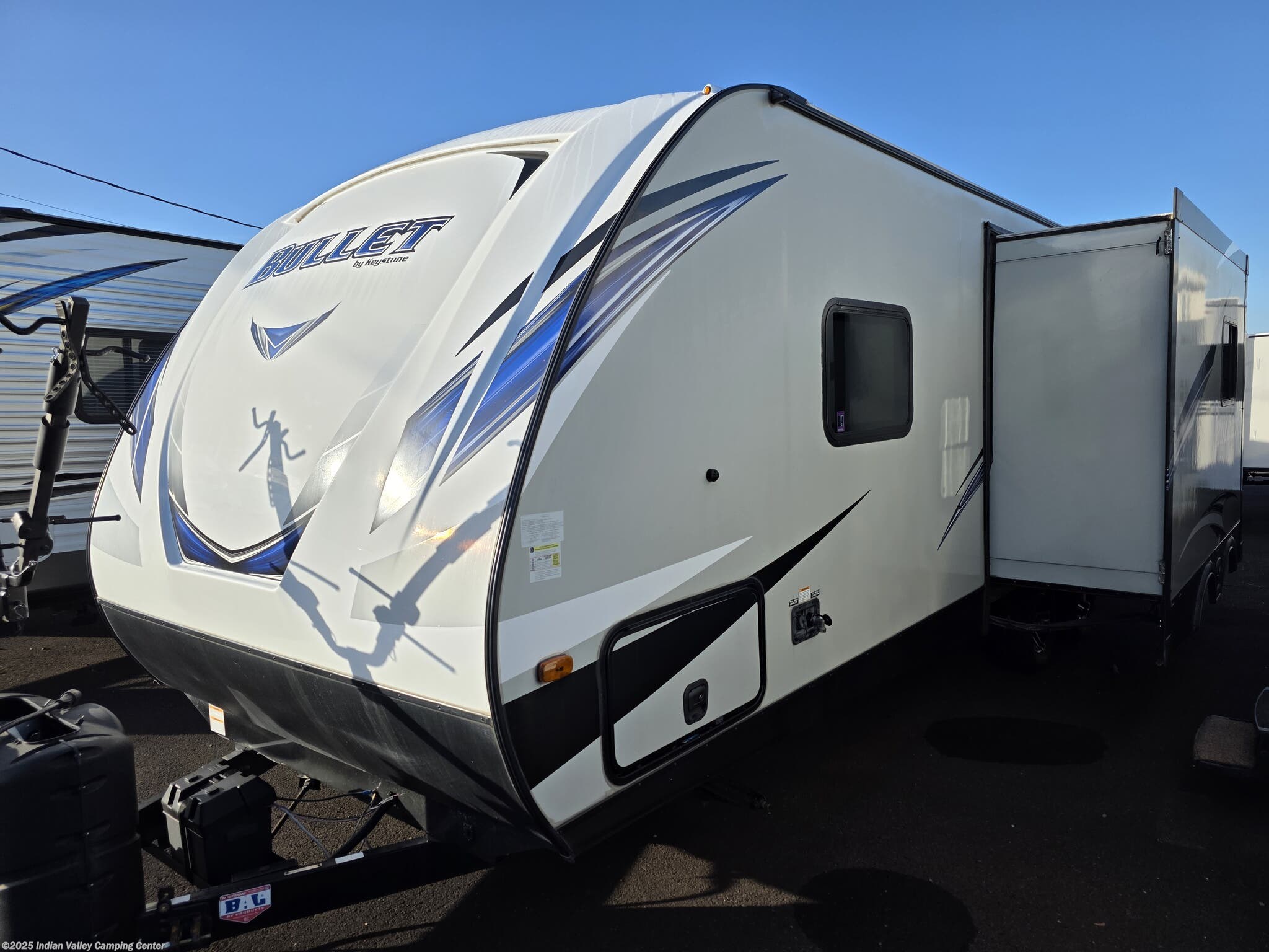2020 Keystone Bullet East 248RKS - Used Travel Trailer For Sale by Indian Valley Camping Center in Souderton, Pennsylvania features Oven, LP Detector, Toilet, Leveling Jacks, Insulated