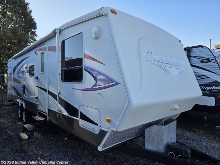 Used 2007 CrossRoads Cruiser 32SB available in Souderton, Pennsylvania