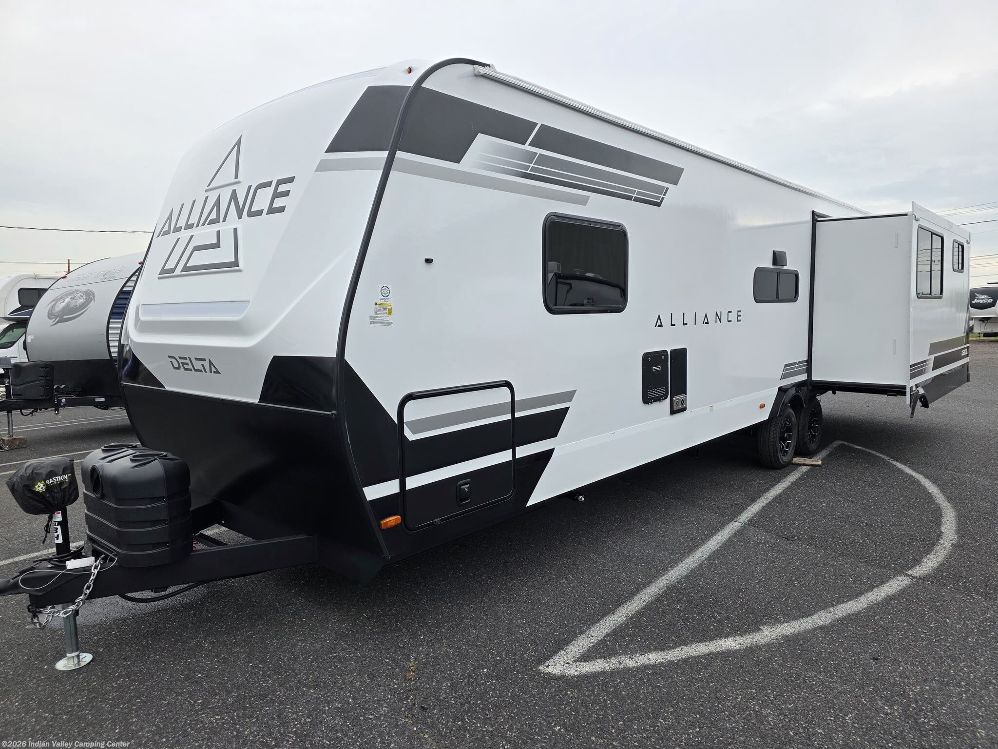 2027 Alliance RV Delta 321BH - New Travel Trailer For Sale by Indian Valley Camping Center in Souderton, Pennsylvania features Stove Top Burner, Bunk Beds, CO Detector, Medicine Cabinet, Awning