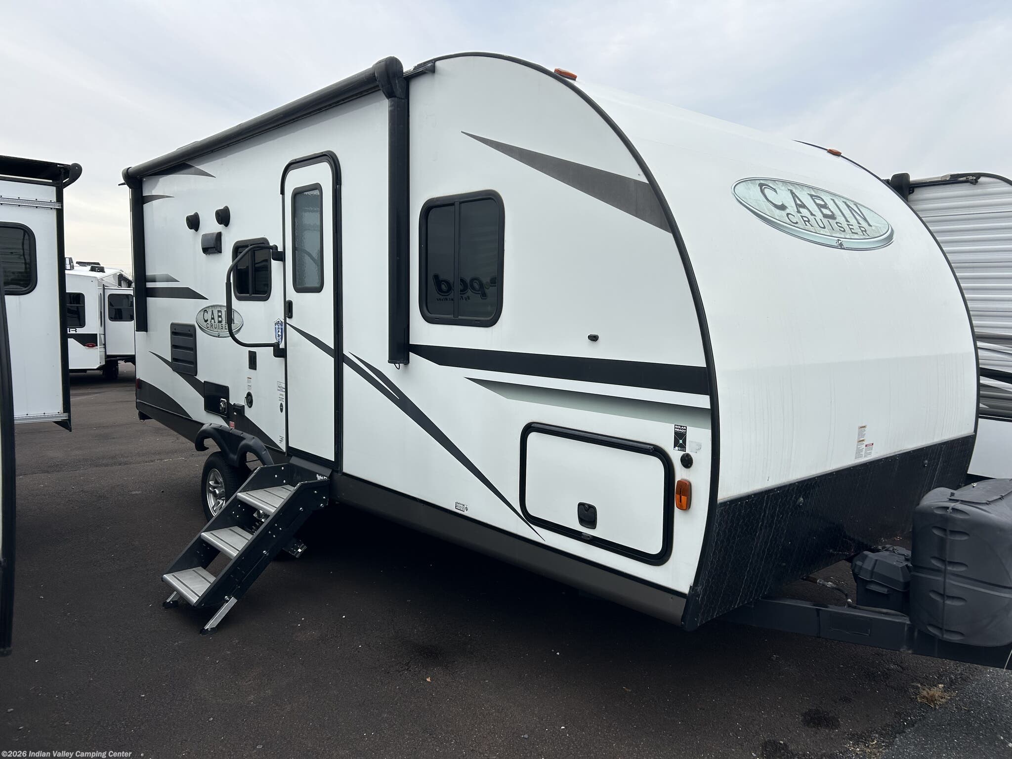 2021 Gulf Stream Cabin Cruiser 24RBS - Used Travel Trailer For Sale by Indian Valley Camping Center in Souderton, Pennsylvania features External Shower, Hitch, Toilet, Microwave, Air Conditioning