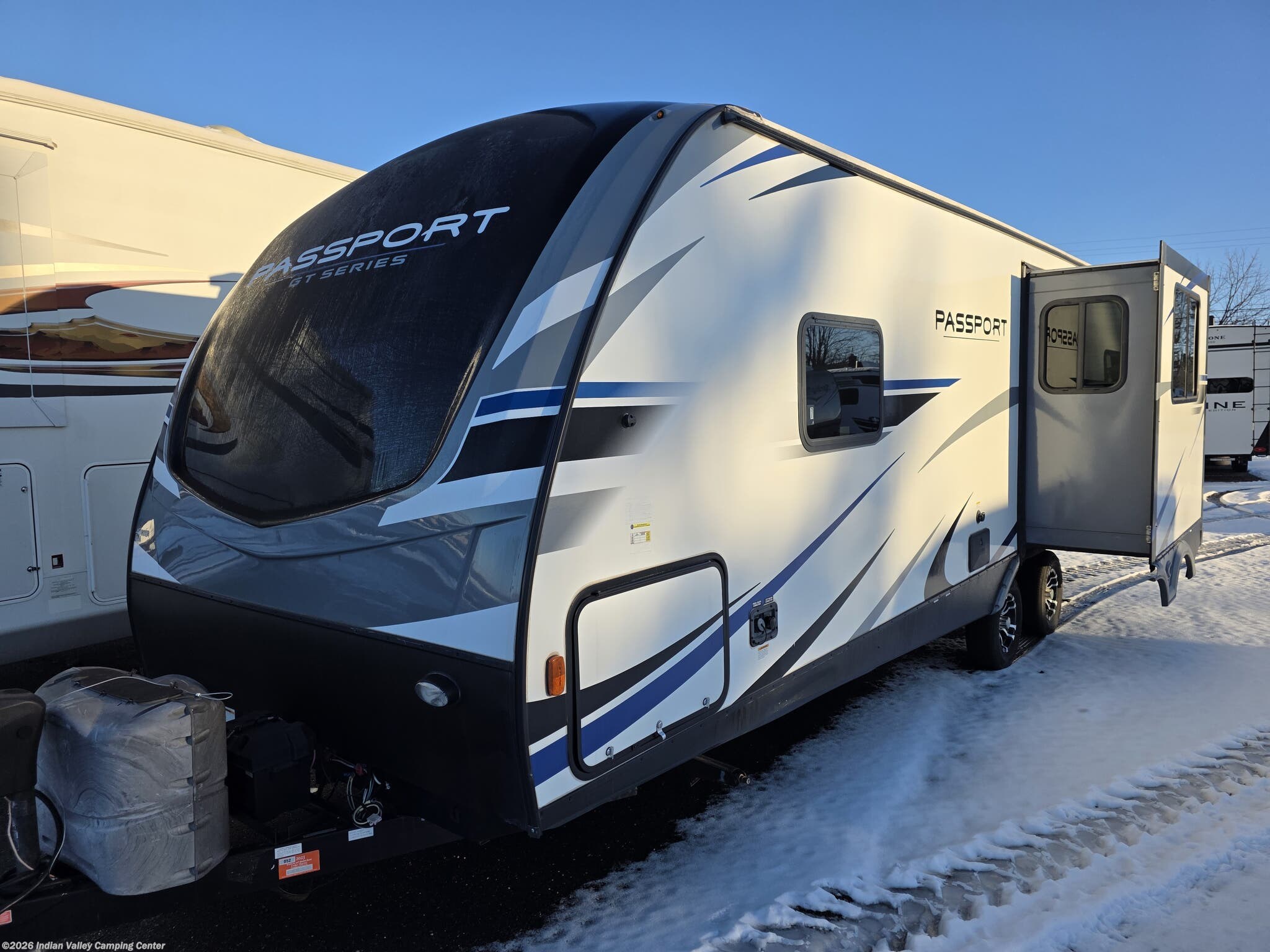 2019 Passport Grand Touring 2521 by Keystone from Indian Valley Camping Center in Souderton, Pennsylvania