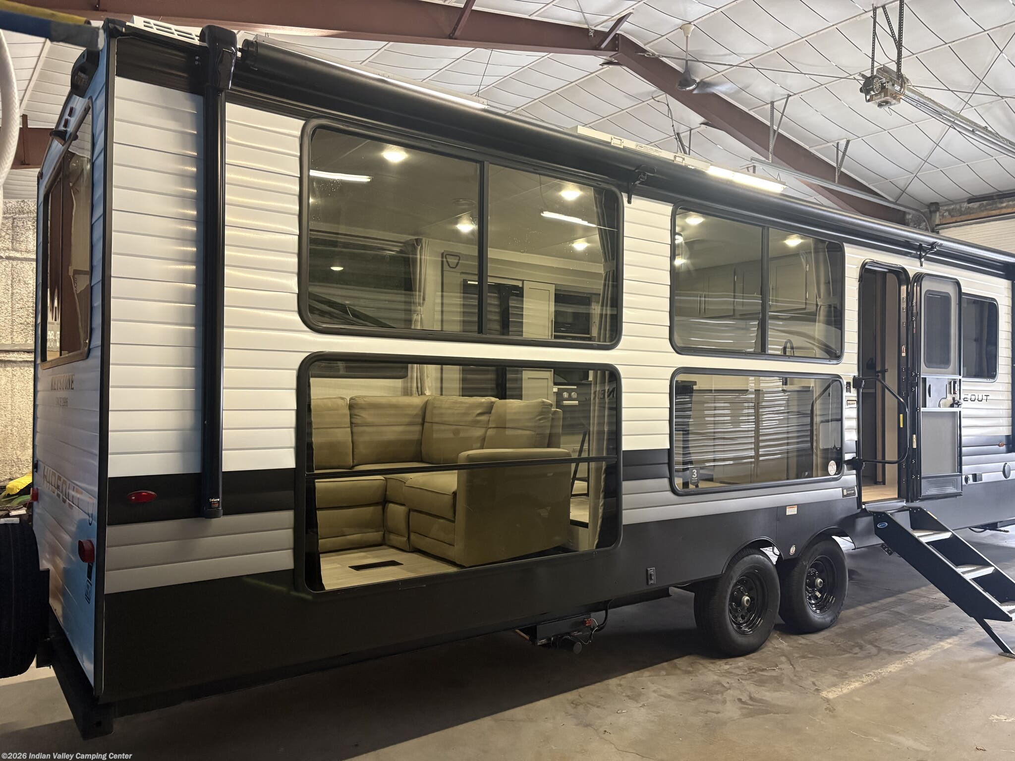 2026 Keystone Hideout Max 31Sunroom - New Travel Trailer For Sale by Indian Valley Camping Center in Souderton, Pennsylvania features Shower, Stove Top Burner, Skylight, Slideout, Awning