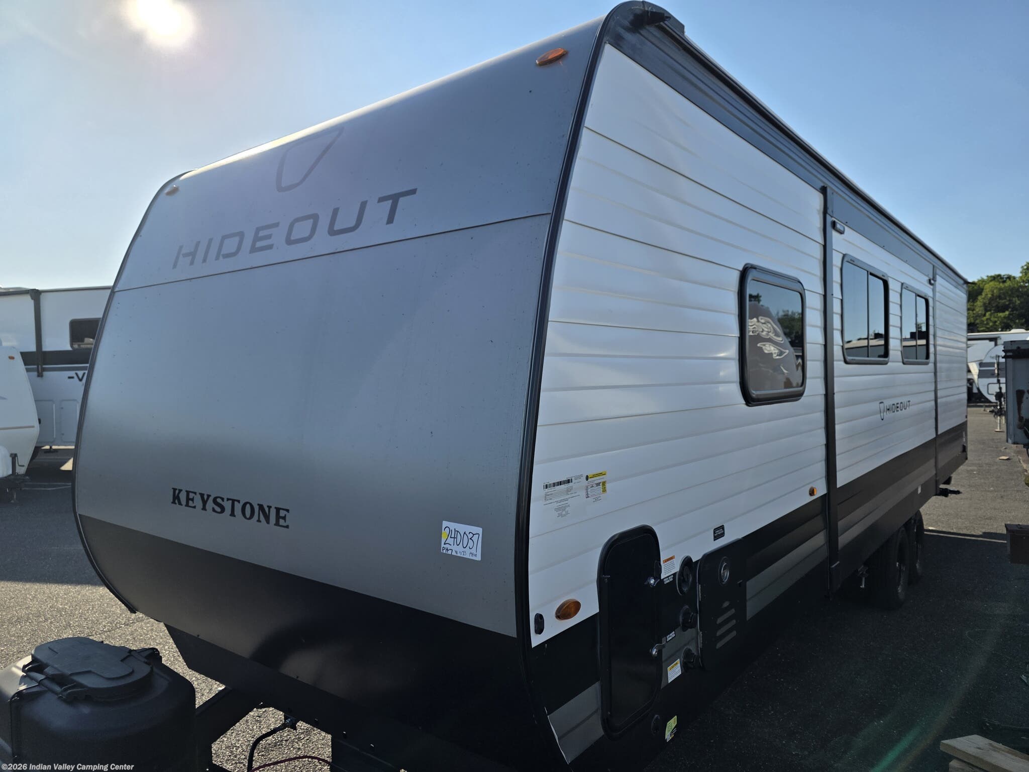 2027 Hideout 262BH by Keystone from Indian Valley Camping Center in Souderton, Pennsylvania