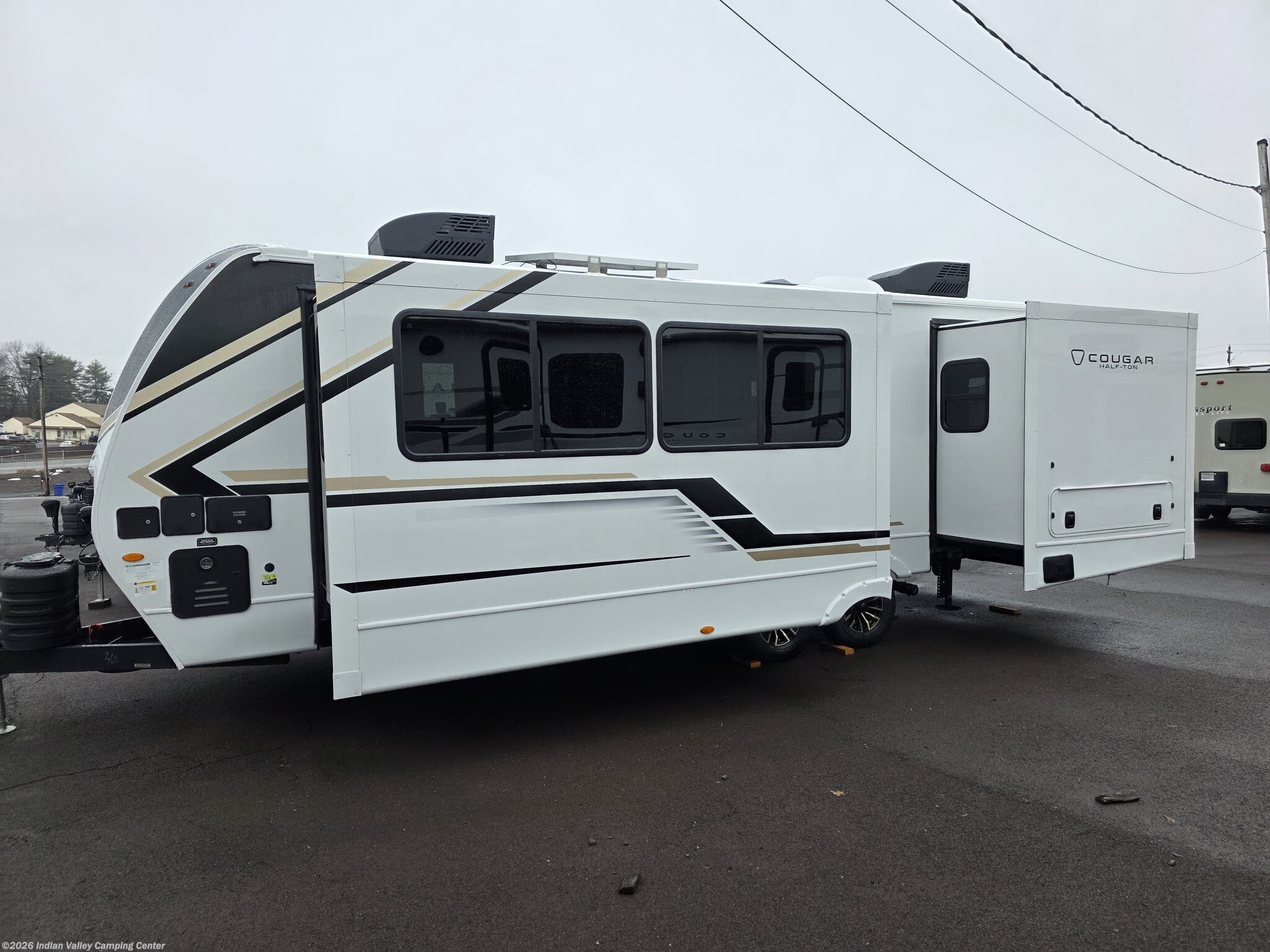 2026 Keystone Cougar Half-Ton 25FKD - New Travel Trailer For Sale by Indian Valley Camping Center in Souderton, Pennsylvania features Fire Extinguisher, Pantry, Shower, Stabilizer Jacks, Converter