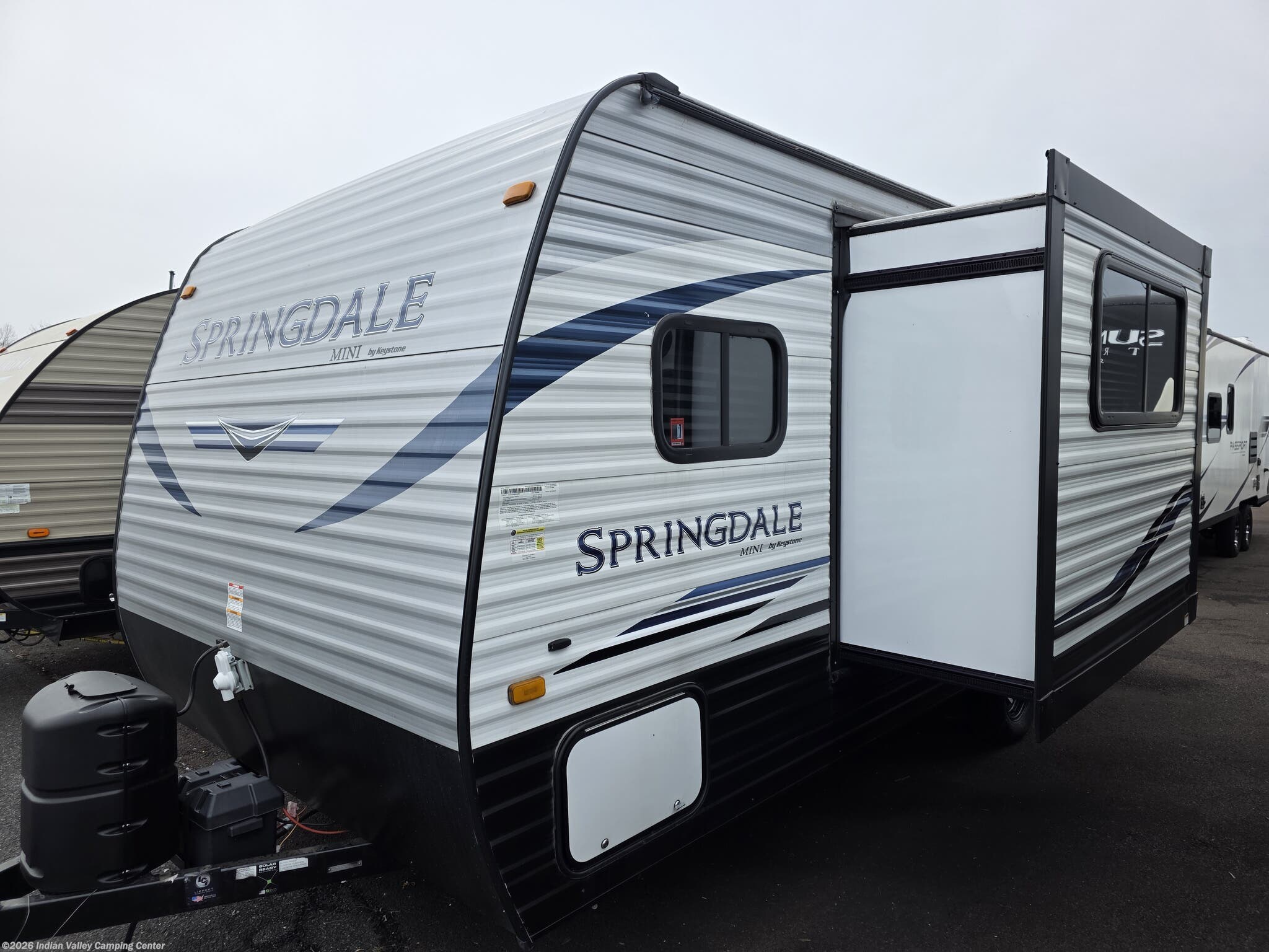 2021 Keystone Springdale Mini 1760BH - Used Travel Trailer For Sale by Indian Valley Camping Center in Souderton, Pennsylvania features Slideout, Shower, External Shower, Converter, Bunk Beds