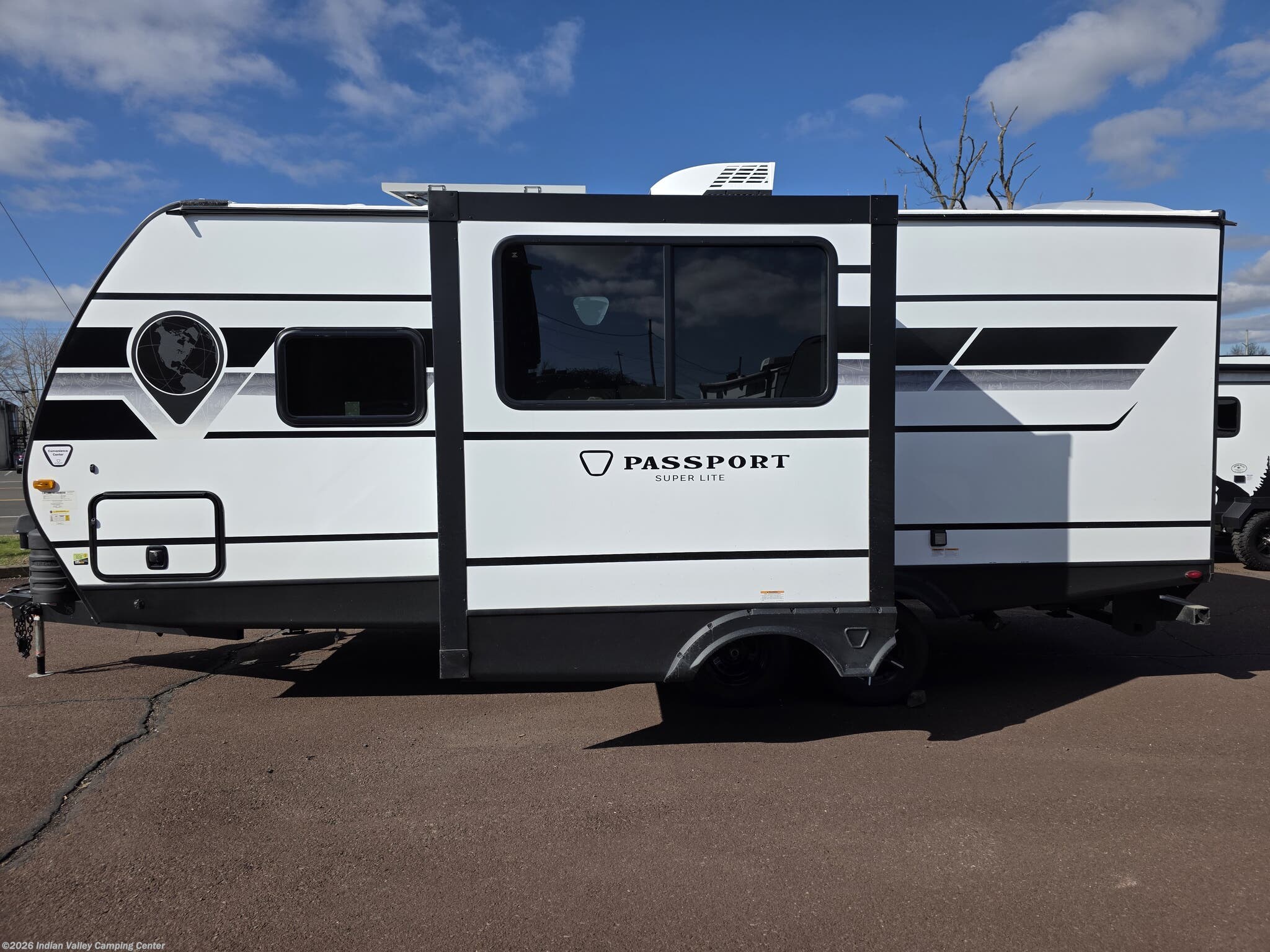 2026 Keystone Passport Ultra Lite 2080MK - New Travel Trailer For Sale by Indian Valley Camping Center in Souderton, Pennsylvania