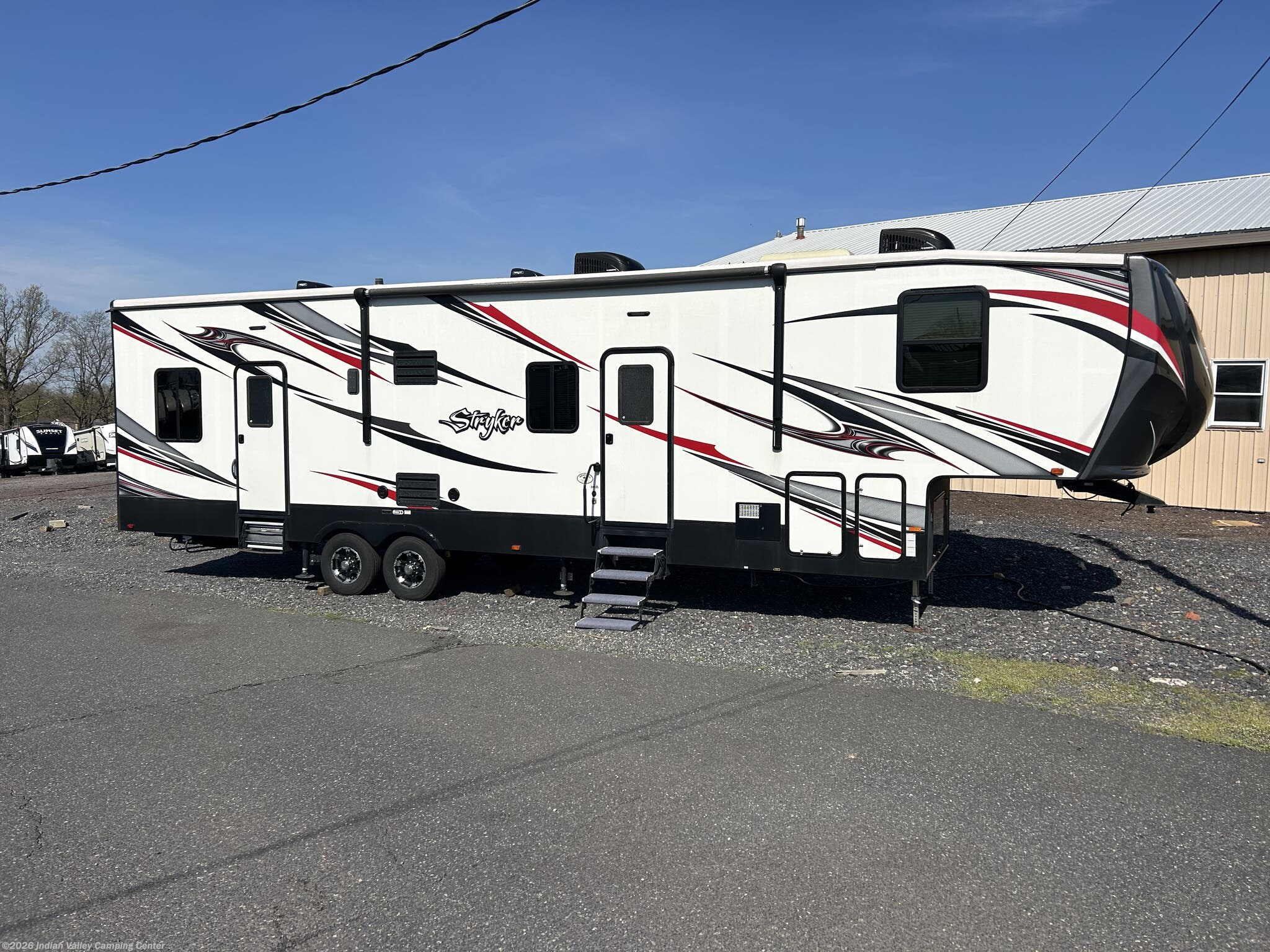 2019 Cruiser RV Stryker STF 3313 - Used Toy Hauler For Sale by Indian Valley Camping Center in Souderton, Pennsylvania features TV, Batteries, Refrigerator, Non-Smoking Unit, Air Conditioning