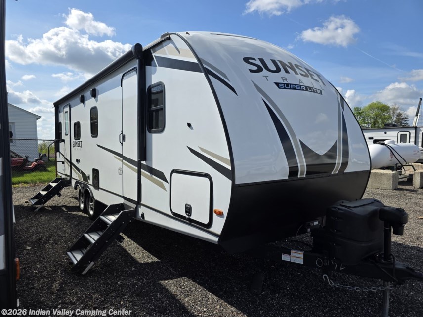 Used 2023 CrossRoads Sunset Trail Super Lite 258RD available in Souderton, Pennsylvania
