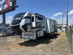 2022 Alliance RV Valor 36V11 - Used Fifth Wheel for sale by Indian Valley Camping Center in Souderton, Pennsylvania