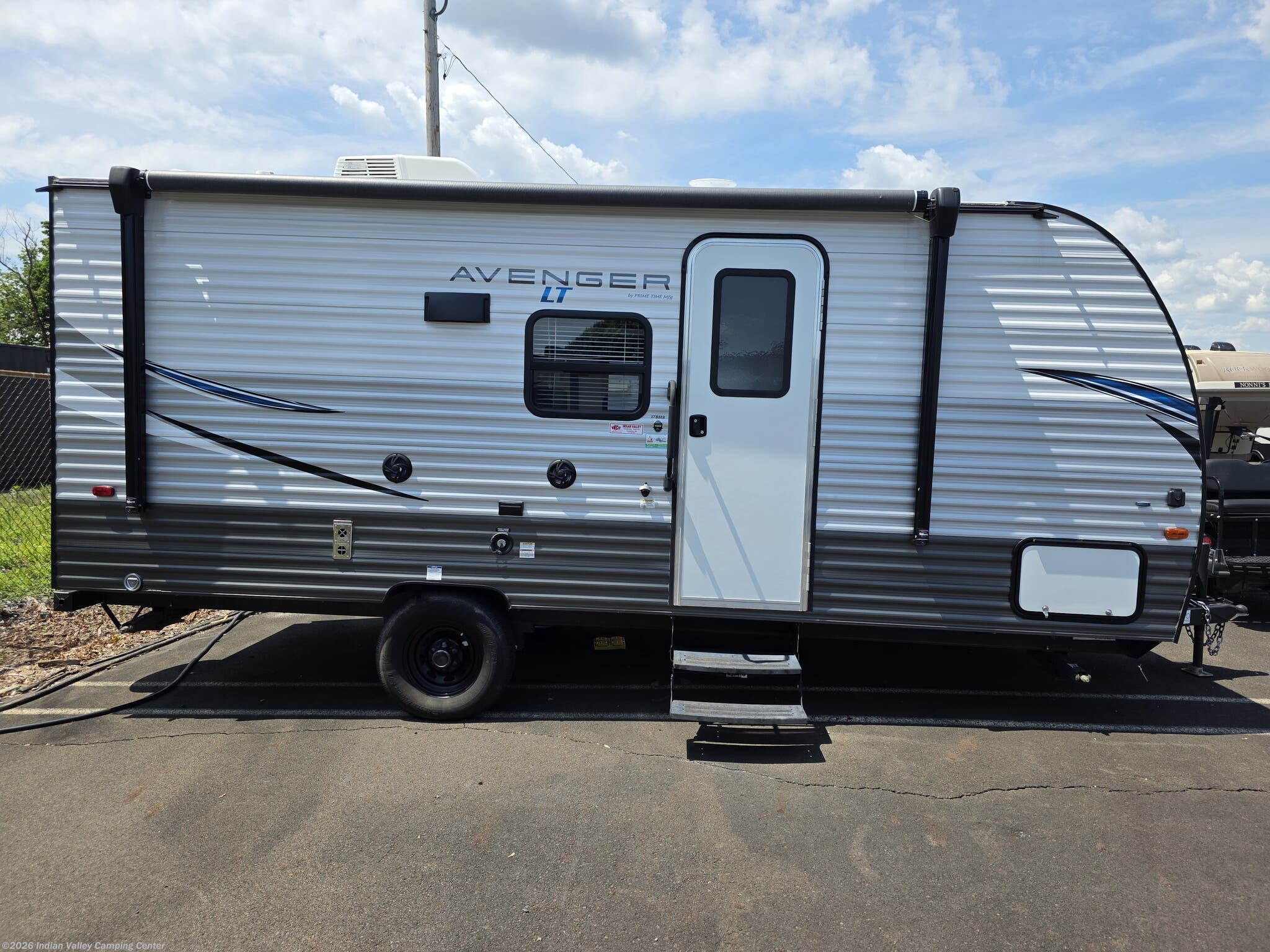 2021 Prime Time Avenger - Used Travel Trailer For Sale by Indian Valley Camping Center in Souderton, Pennsylvania features Furnace, Bunk Beds, TV Antenna, Refrigerator, Power Awning