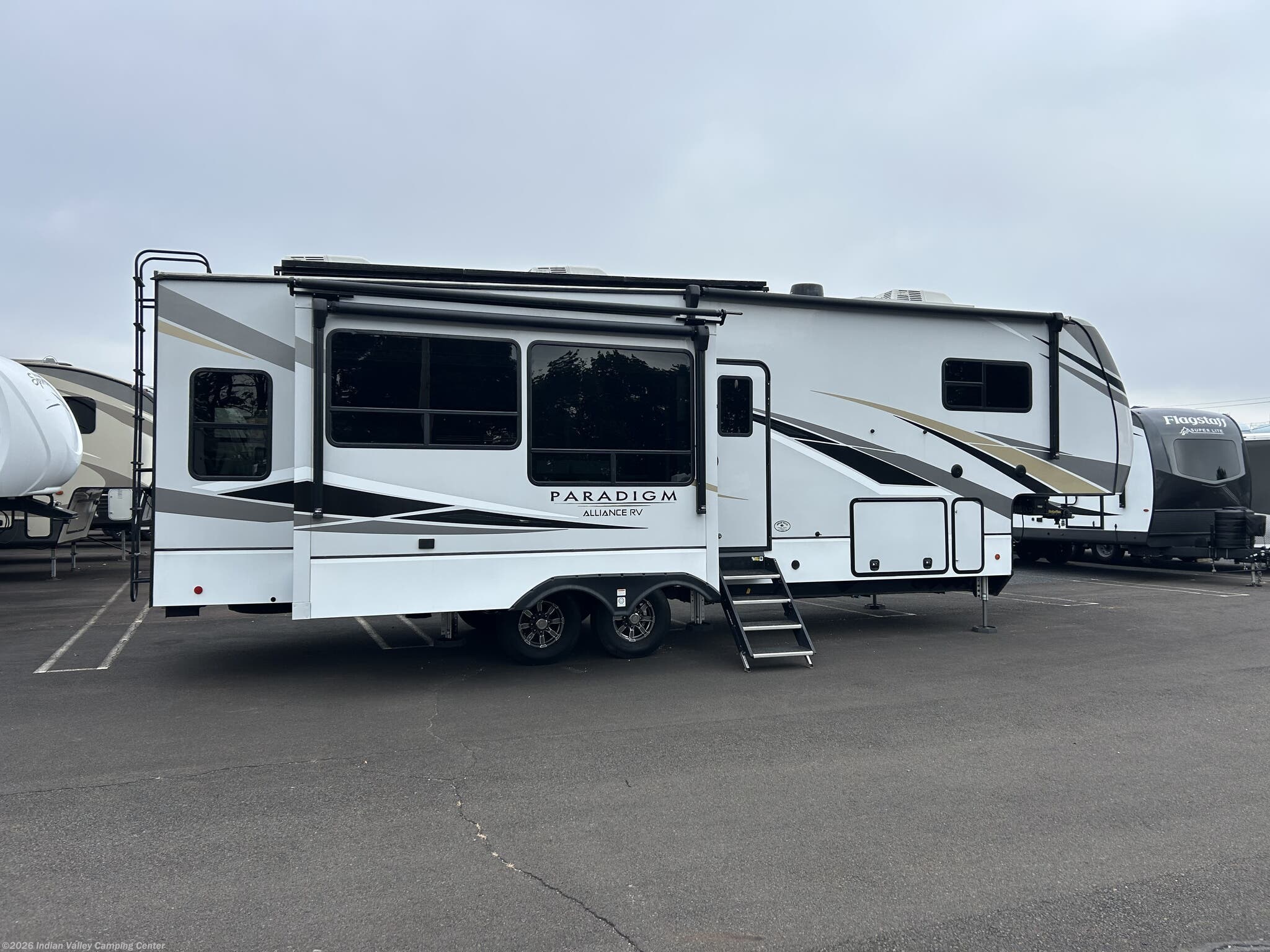 2021 Paradigm 310RL by Alliance RV from Indian Valley Camping Center in Souderton, Pennsylvania