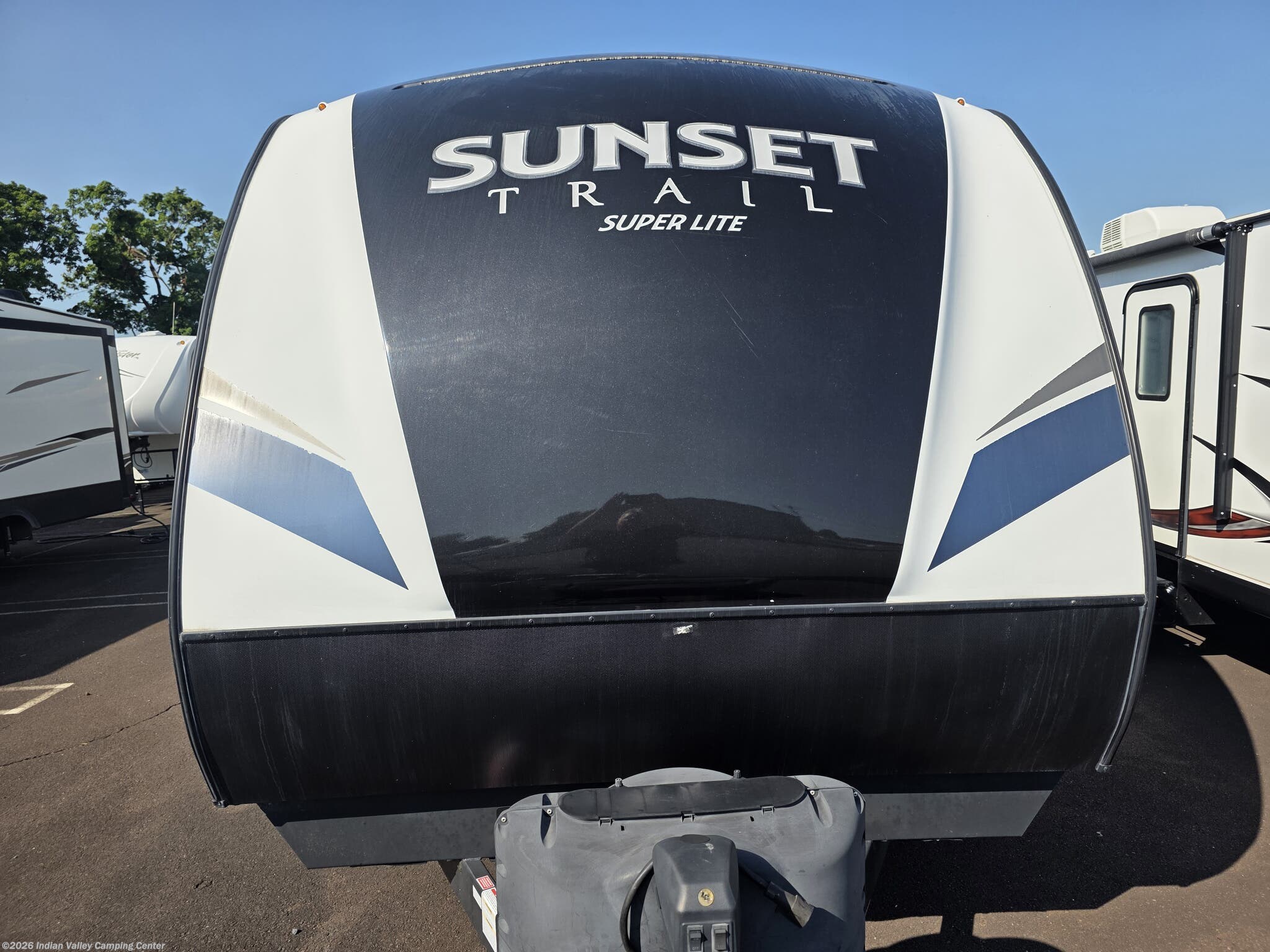 Used 2018 CrossRoads Sunset Trail Super Lite SS-331BH available in Souderton, Pennsylvania