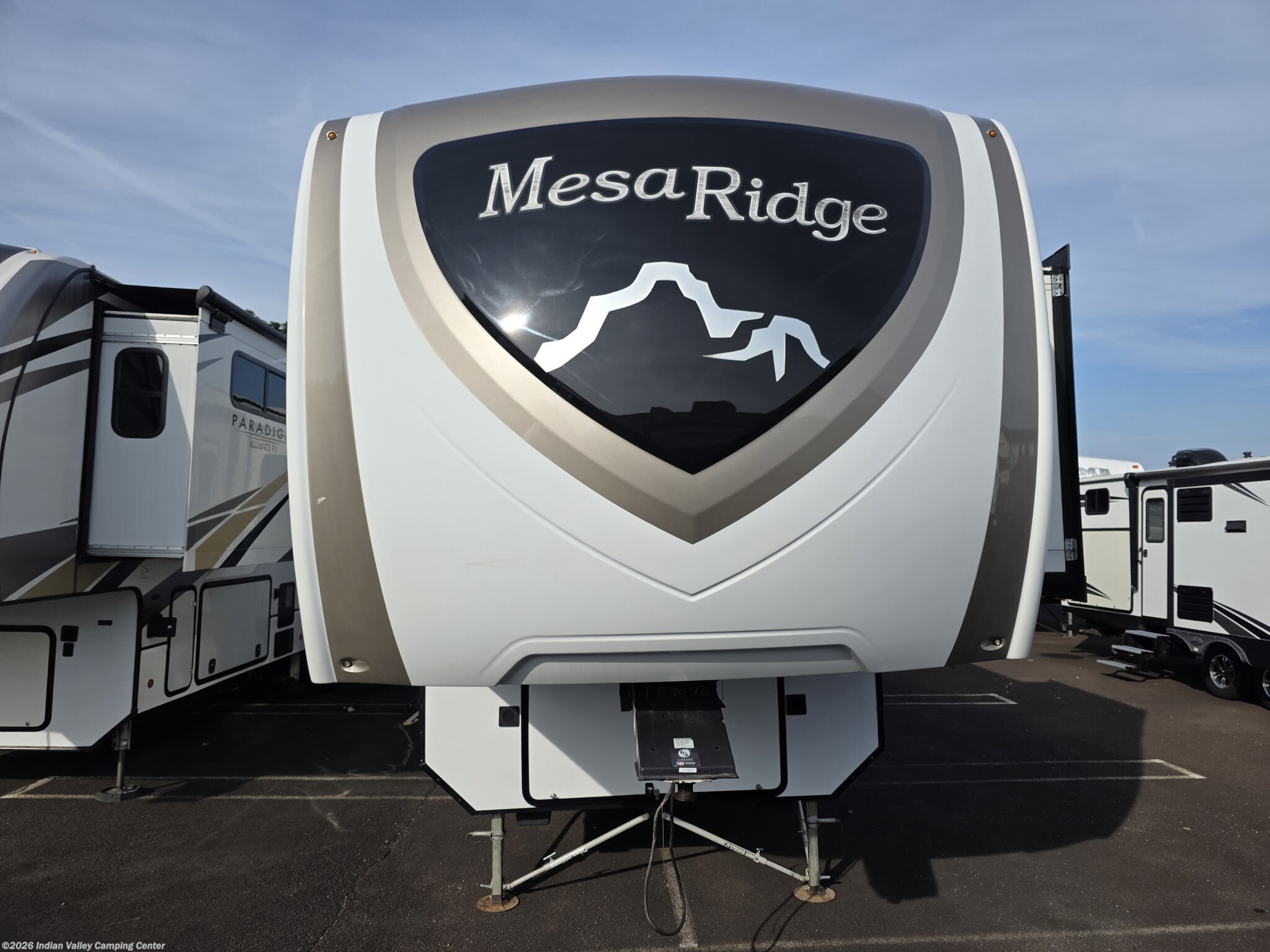 2019 Mesa Ridge MF371MBH by Highland Ridge from Indian Valley Camping Center in Souderton, Pennsylvania