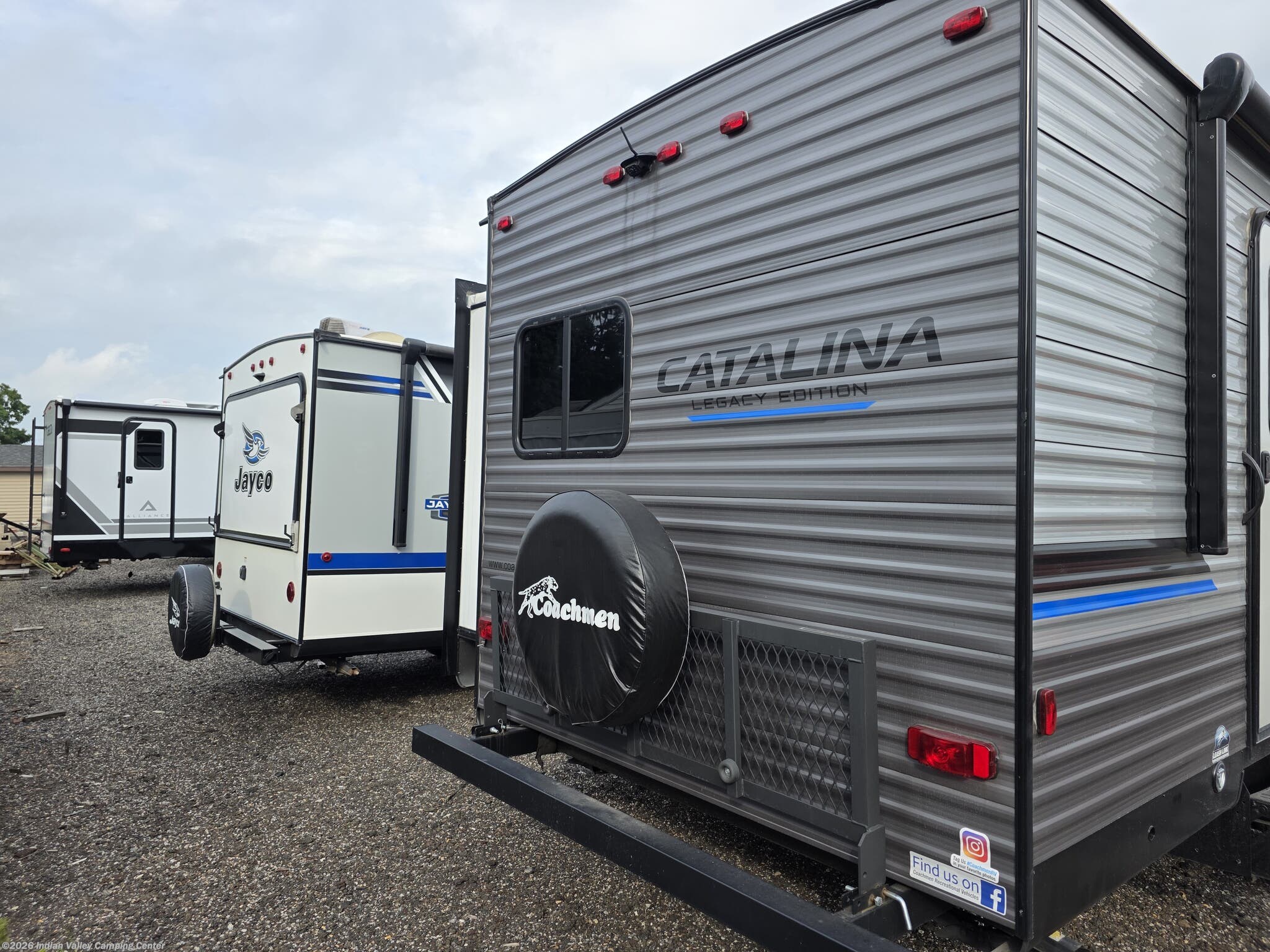 Used 2023 Coachmen Catalina Legacy Edition 263FKDS available in Souderton, Pennsylvania