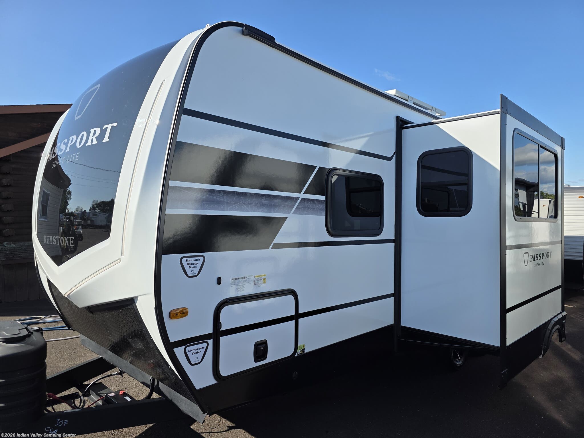 2027 Passport SL Series 2220BH by Keystone from Indian Valley Camping Center in Souderton, Pennsylvania