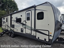 2023 Forest River Flagstaff Super Lite 27BHWS - Used Travel Trailer for sale by Indian Valley Camping Center in Souderton, Pennsylvania