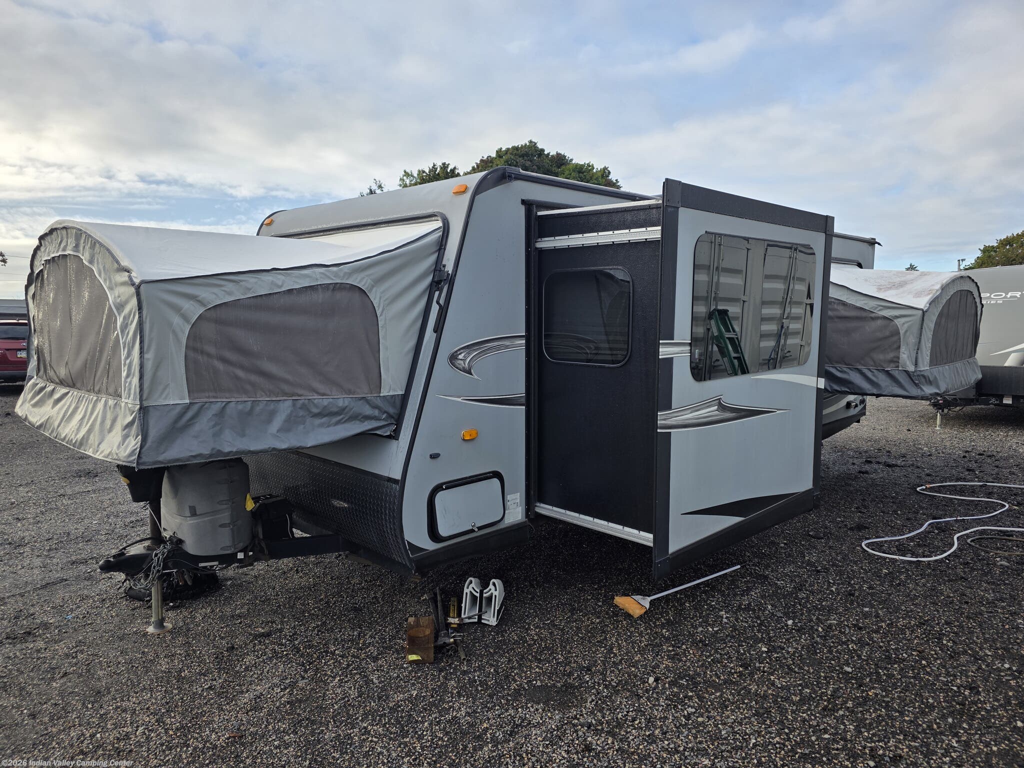 2014 Dutchmen Aerolite 224 - Used Expandable Trailer For Sale by Indian Valley Camping Center in Souderton, Pennsylvania