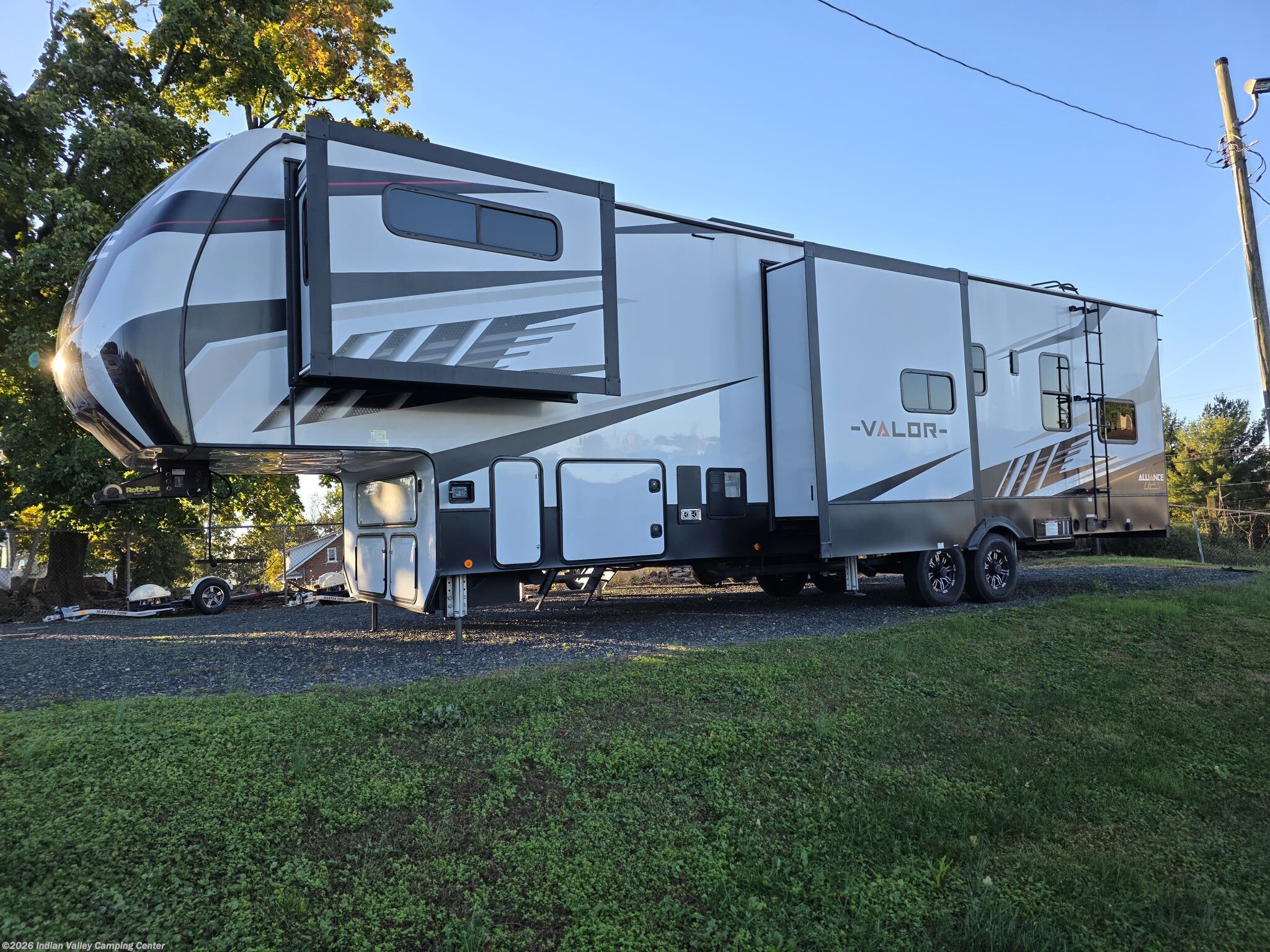 2022 Valor 36V11 by Alliance RV from Indian Valley Camping Center in Souderton, Pennsylvania