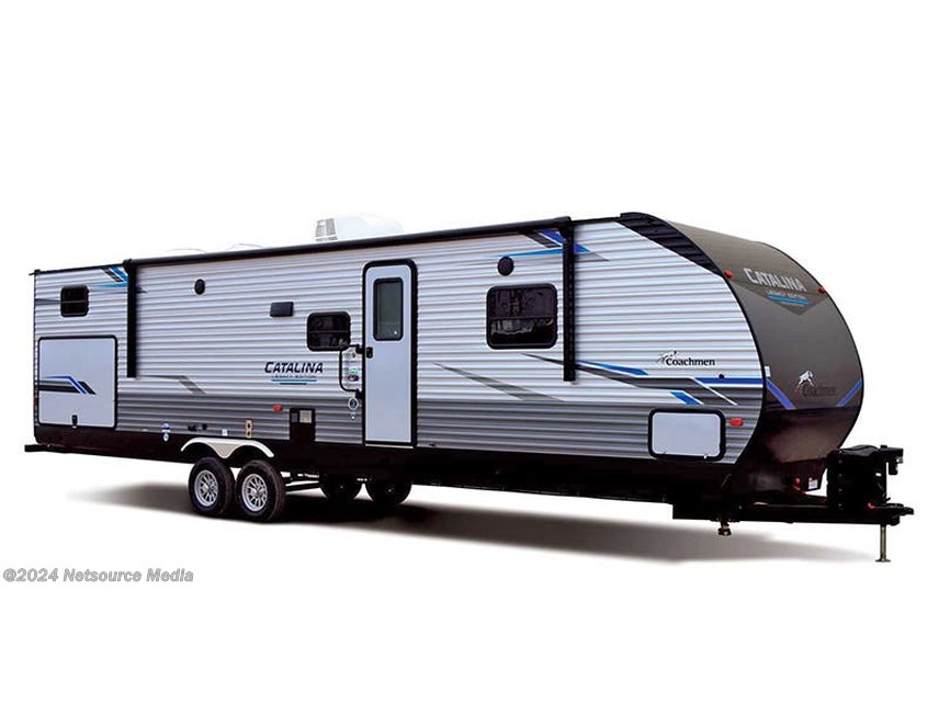 Stock Image for 2023 Coachmen Catalina Legacy Edition 303RKDS (options and colors may vary)