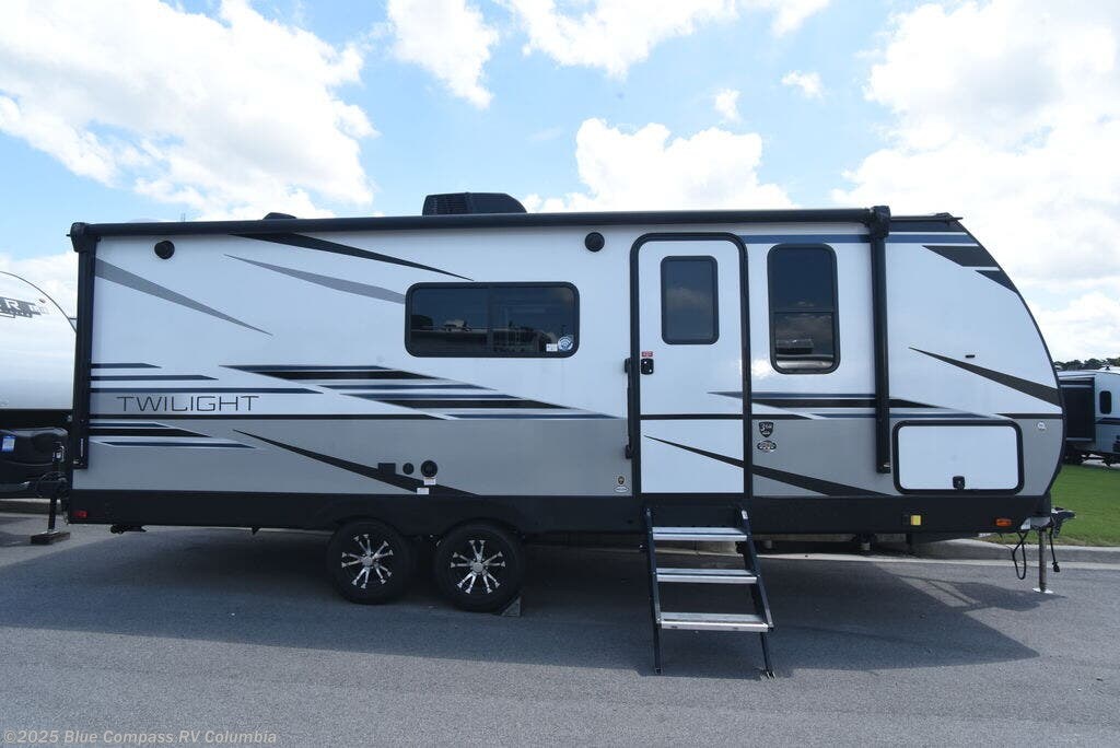 2023 Twilight RV Signature Twilight TWS 2280 RV for Sale in Lexington