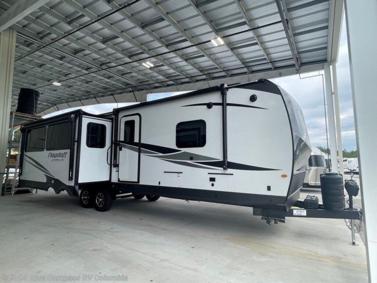 New 2024 Forest River Flagstaff Super Lite 29RLBS available in Lexington, South Carolina