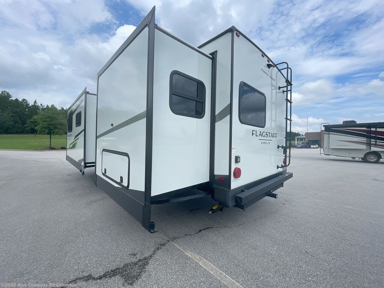 2026 Flagstaff Super Lite 26FKBS by Forest River from Blue Compass RV Columbia in Lexington, South Carolina