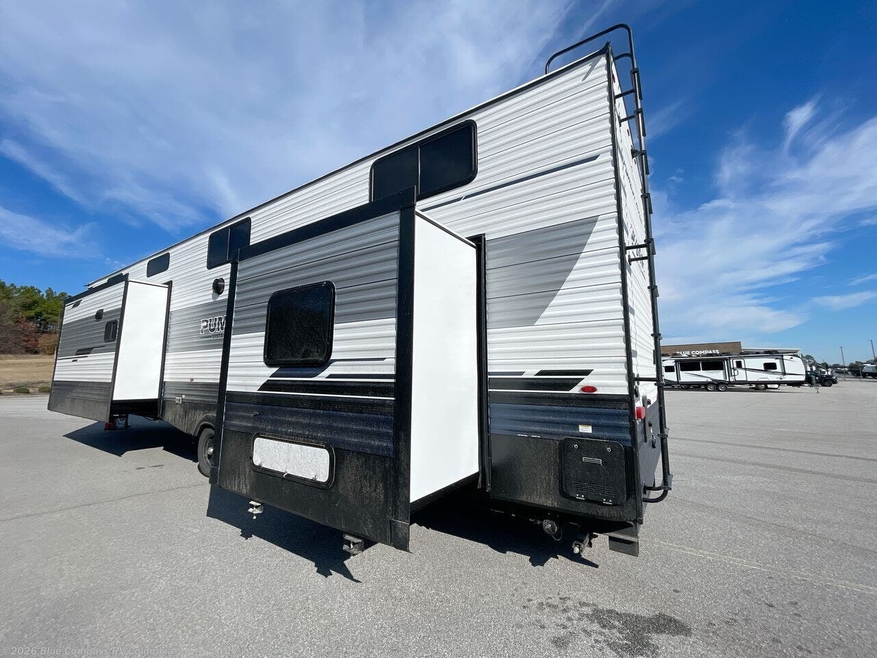 2026 Puma Destination 402LFT by Palomino from Blue Compass RV Columbia in Lexington, South Carolina
