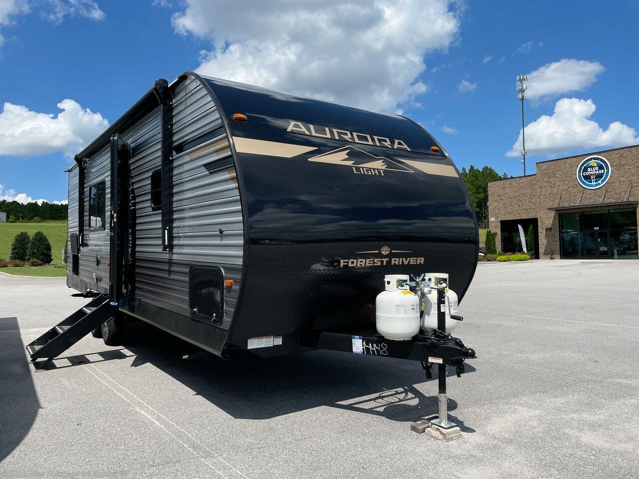 2025 Forest River Aurora Light 26BH - Used Travel Trailer For Sale by Blue Compass RV Columbia in Lexington, South Carolina