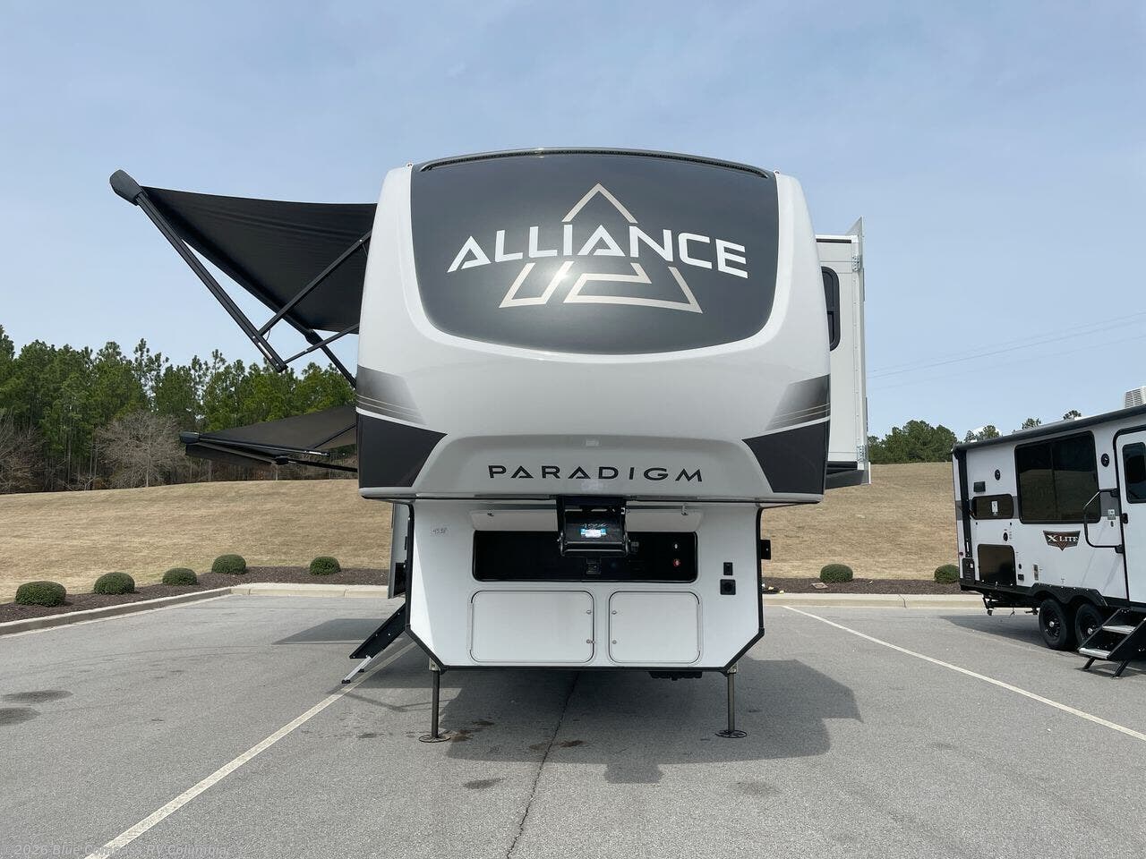 Used 2024 Alliance RV Paradigm 395DS available in Lexington, South Carolina