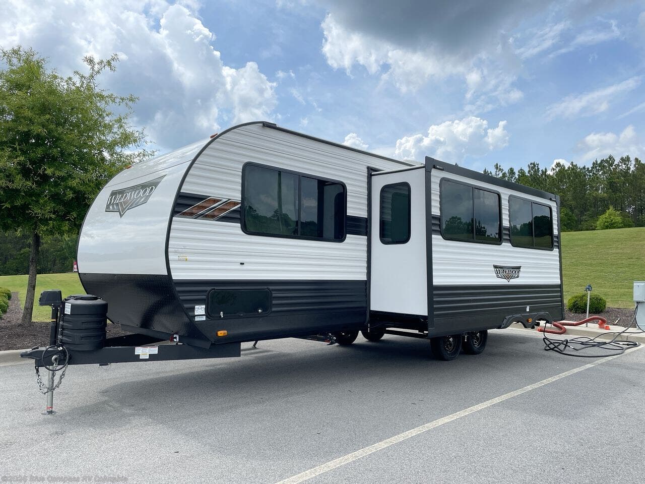 Used 2024 Forest River Wildwood 28DBUD available in Lexington, South Carolina