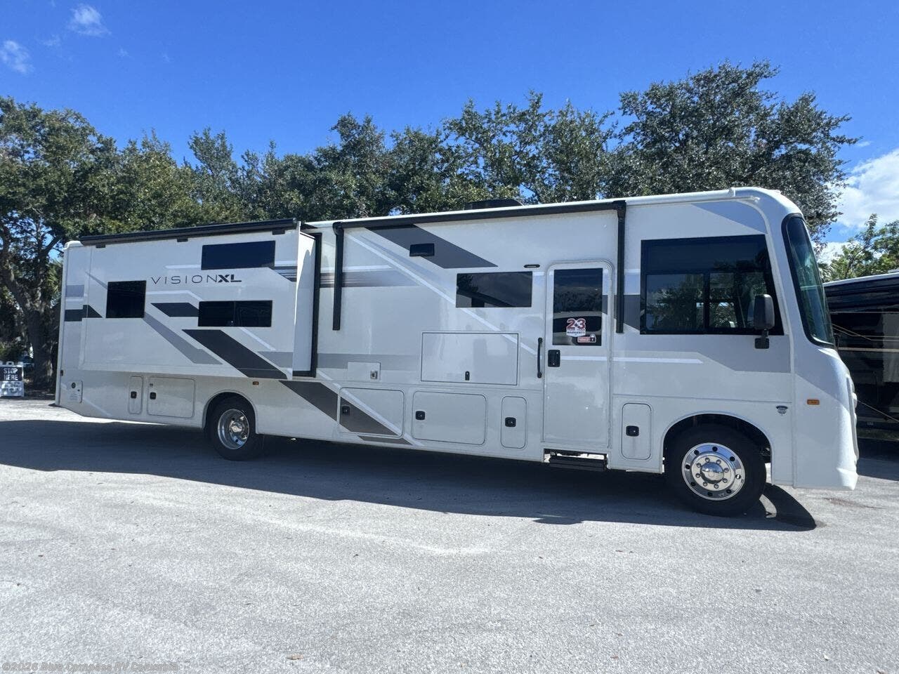 New 2026 Entegra Coach Vision XL 36A available in Lexington, South Carolina