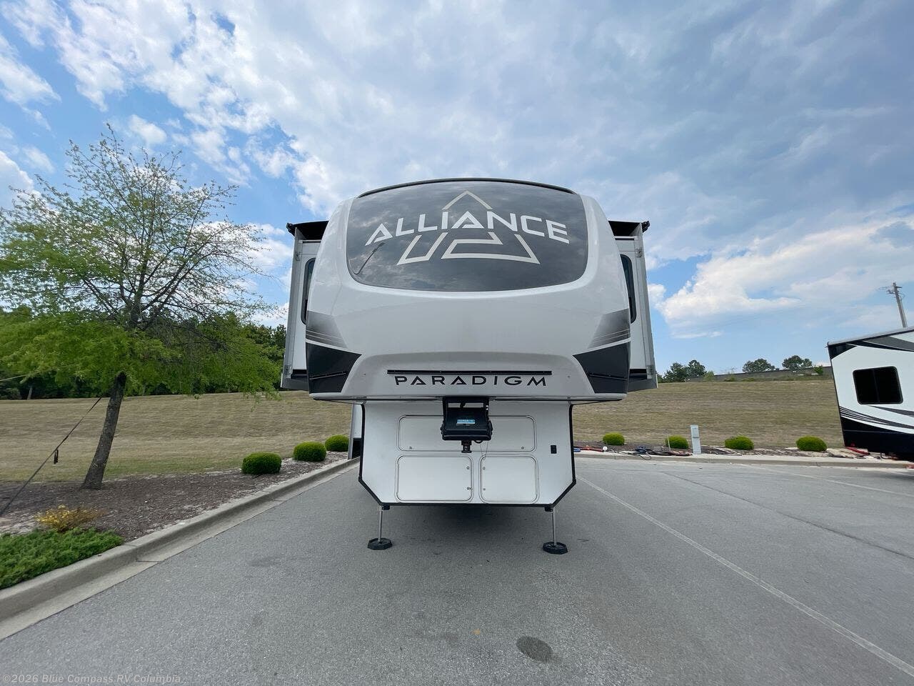 Used 2024 Alliance RV Paradigm 385FL available in Lexington, South Carolina