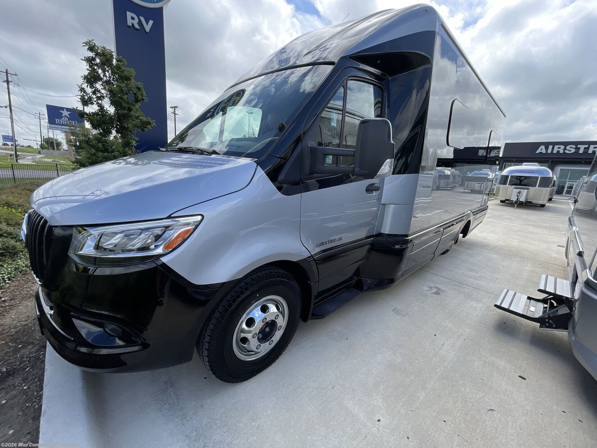 2026 Airstream Atlas 25RT Std. Model RV for Sale in Lexington, SC 29072 ...