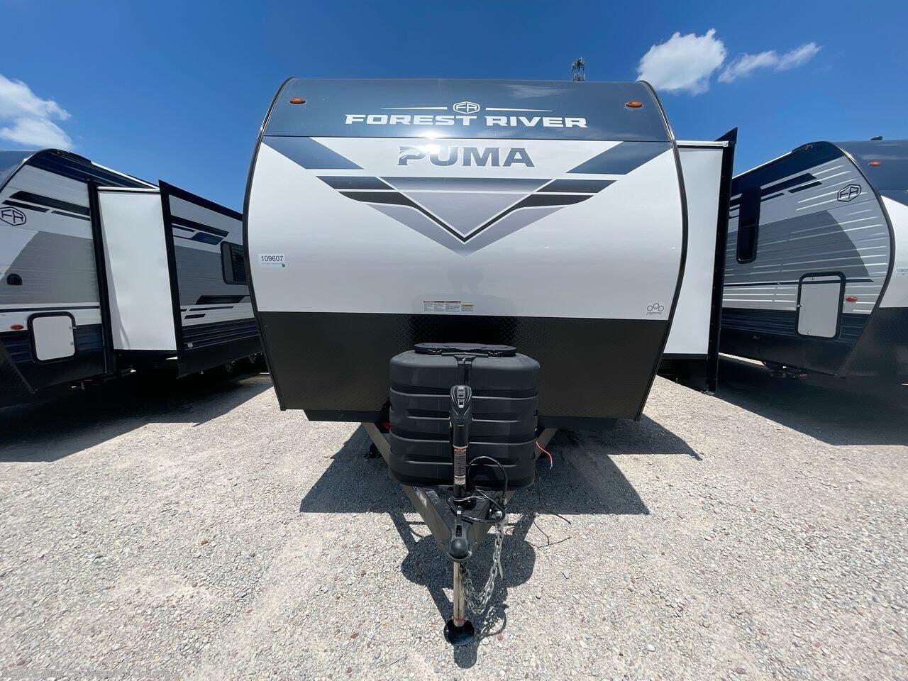 New 2027 Forest River Puma 32BHFS available in Lexington, South Carolina