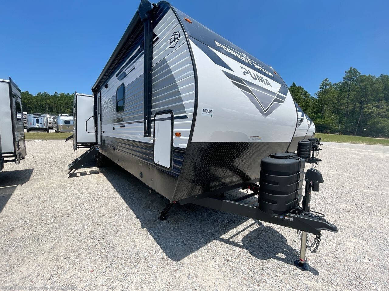 2027 Puma 32BHFS by Forest River from Blue Compass RV Columbia in Lexington, South Carolina