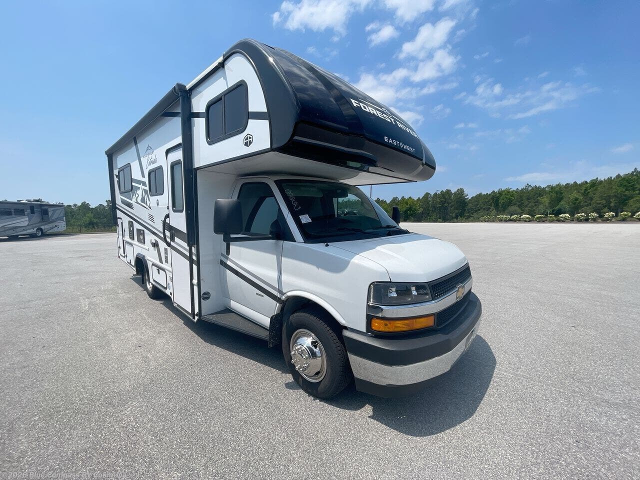 2027 Entrada 210NS by East to West from Blue Compass RV Columbia in Lexington, South Carolina