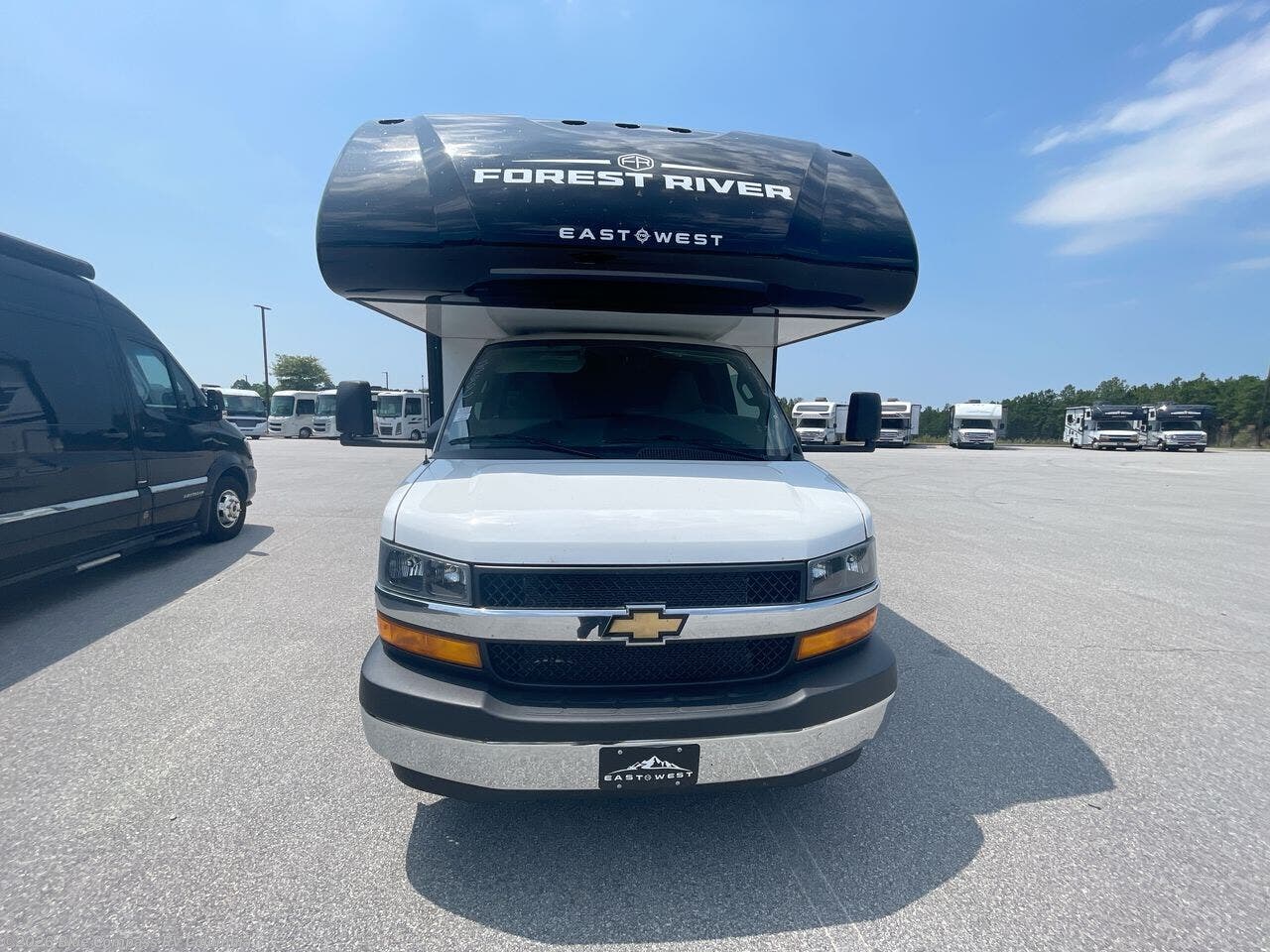 New 2027 East to West Entrada 210NS available in Lexington, South Carolina