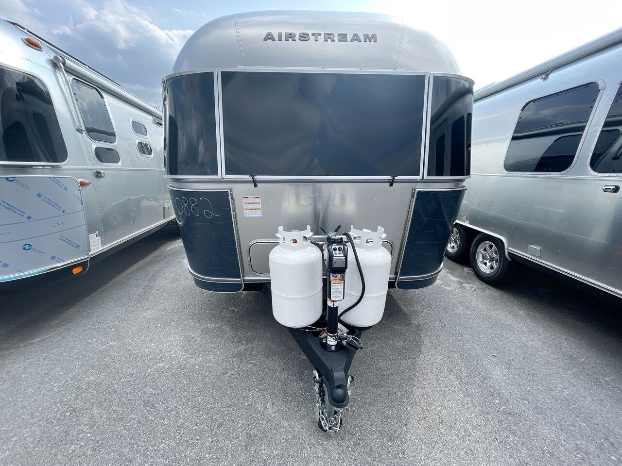 New 2027 Airstream Trade Wind 25FB Twin available in Lexington, South Carolina