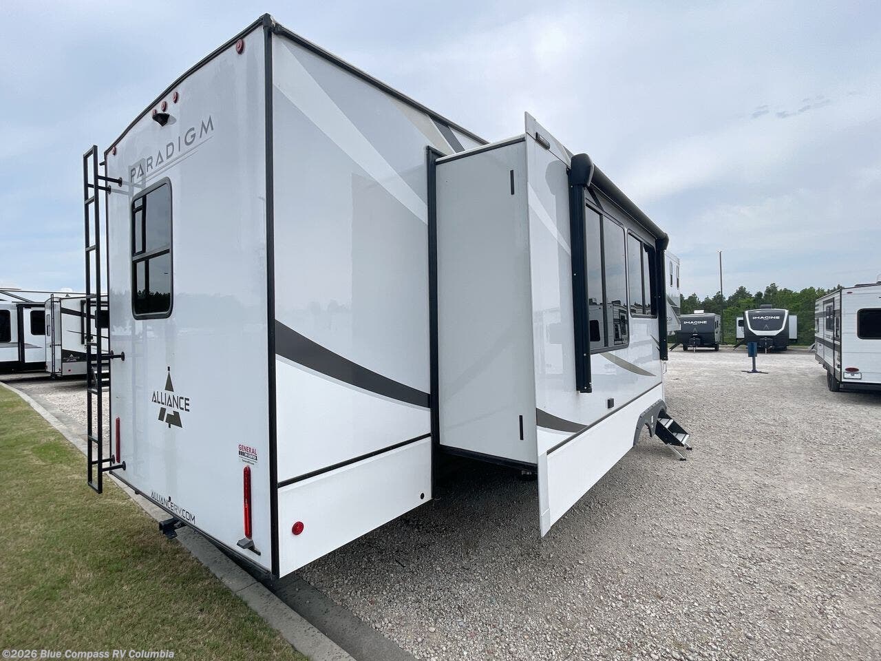 Used 2024 Alliance RV Paradigm 382RK available in Lexington, South Carolina